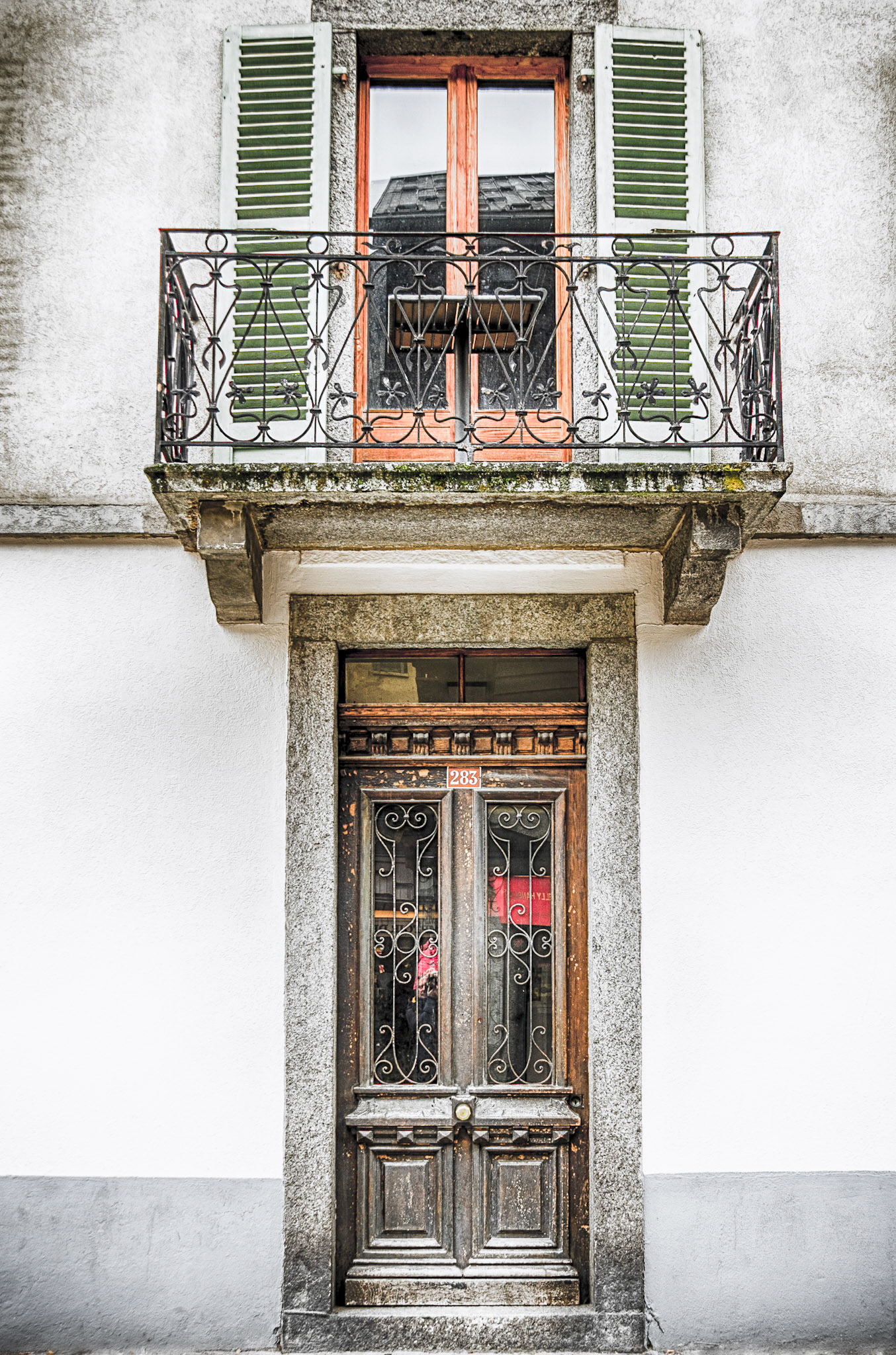 Chamonix doorway