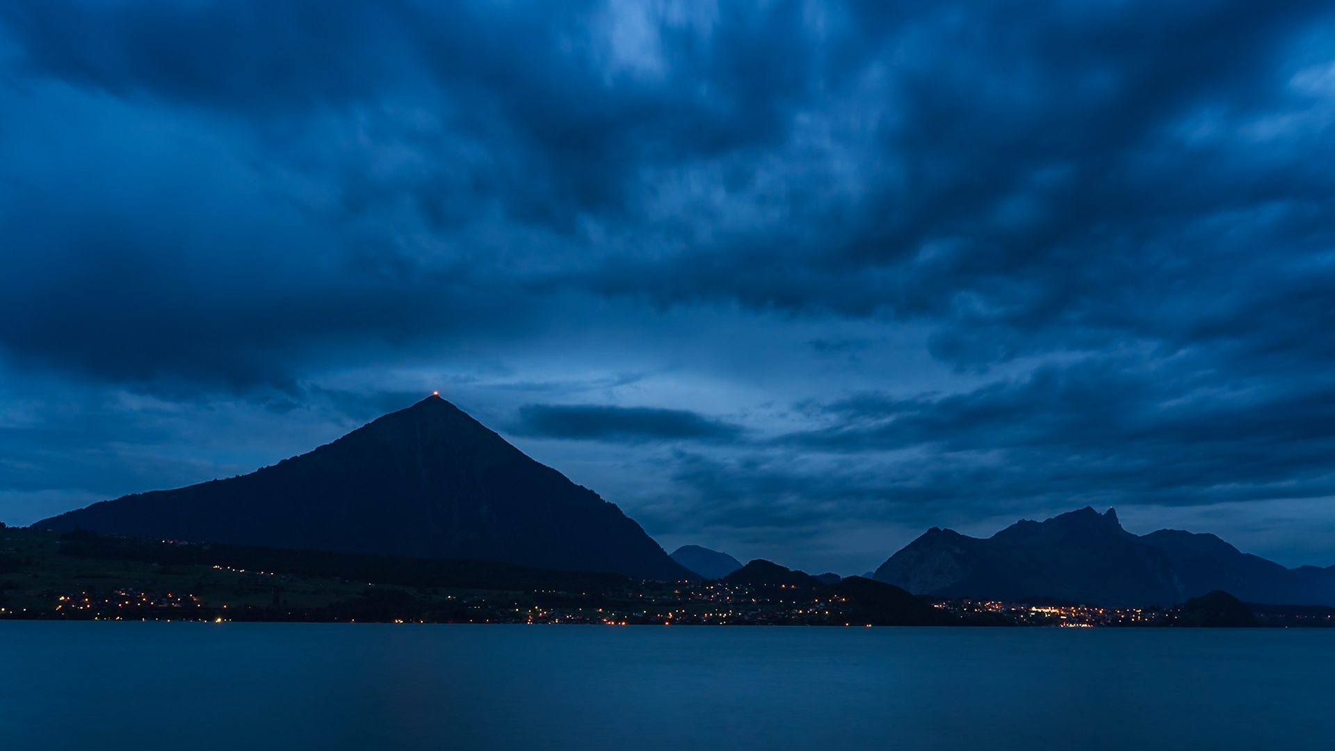 Magical Night View of Thun Lake and Niesen