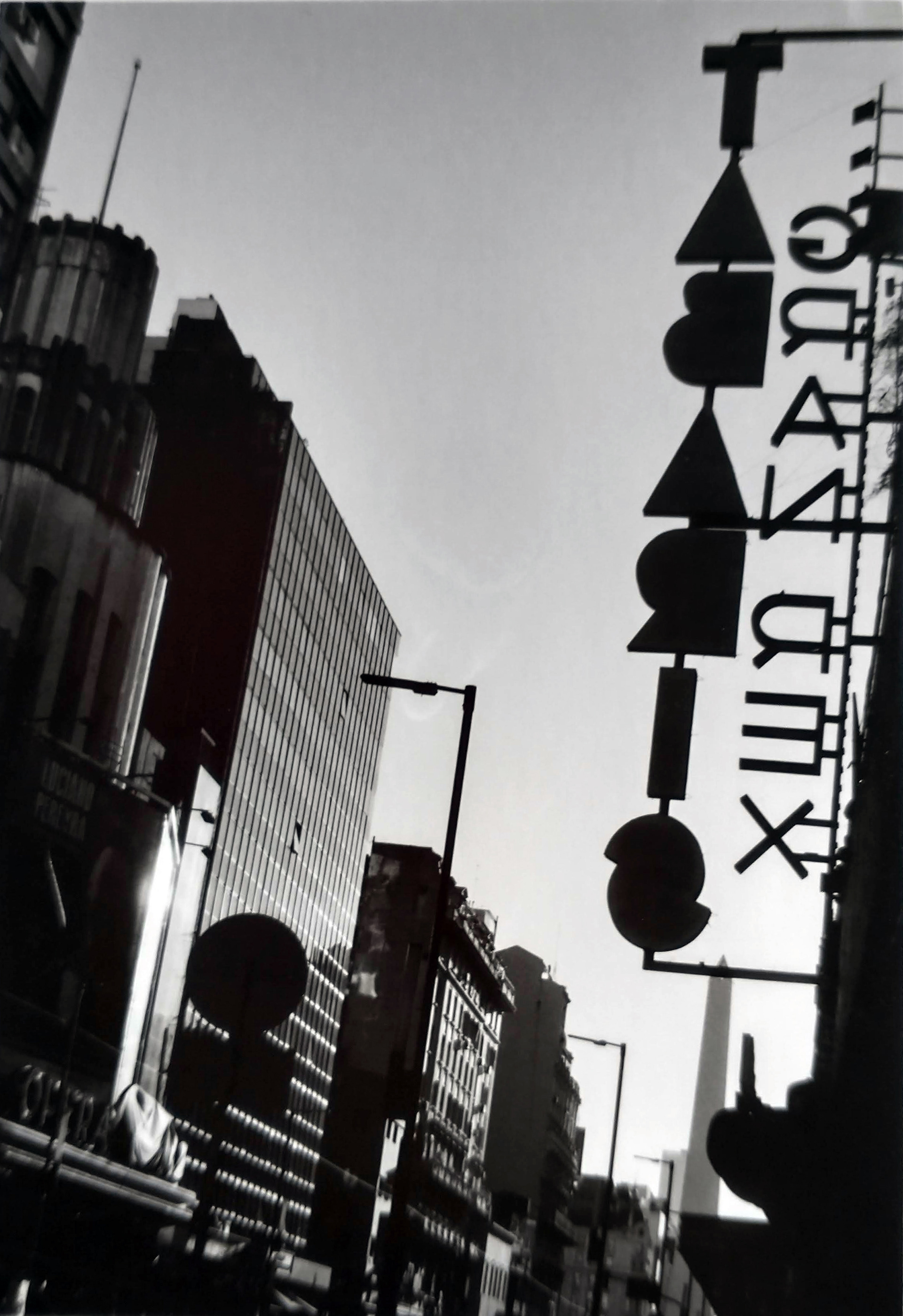 "Av. Corrientes II"