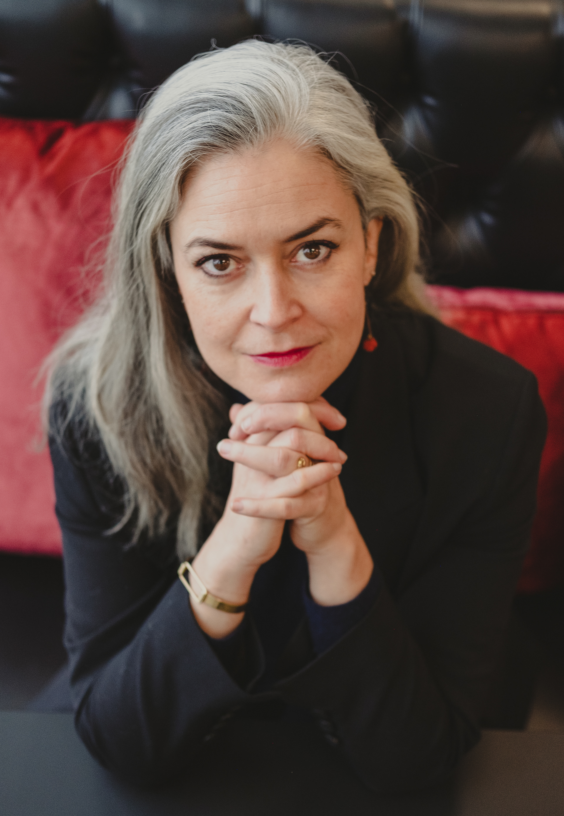 Elsa Vidal (autrice et journaliste) pour la couverture de son livre "La Fascination russe"