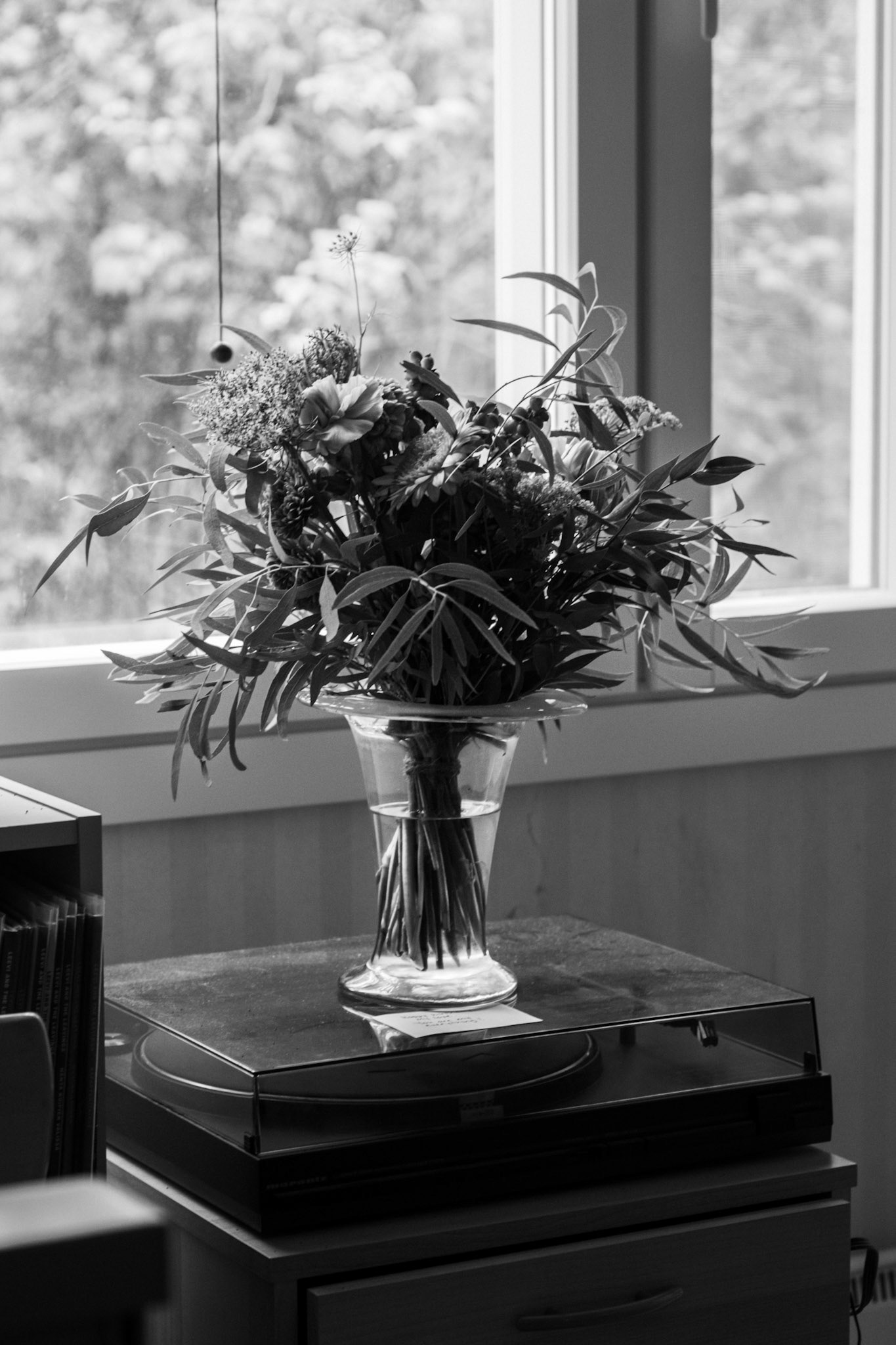 Line is usually not good at keeping secrets like these; she sent me a surprise bouquet on my birthday in September, and I was amazed at how she did it! I loved the flowers.