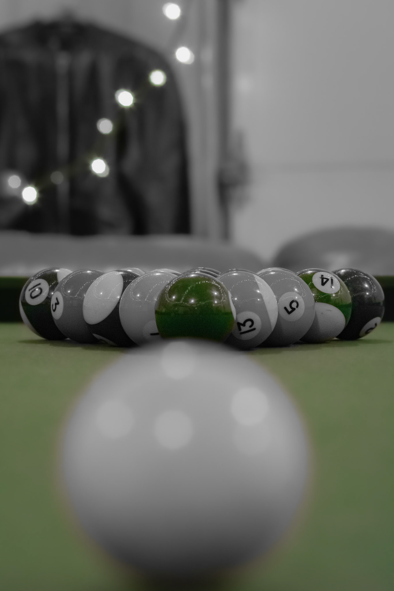 Right on Cue. Shot with: Nikon D5200 + Sigma 70-300mm.