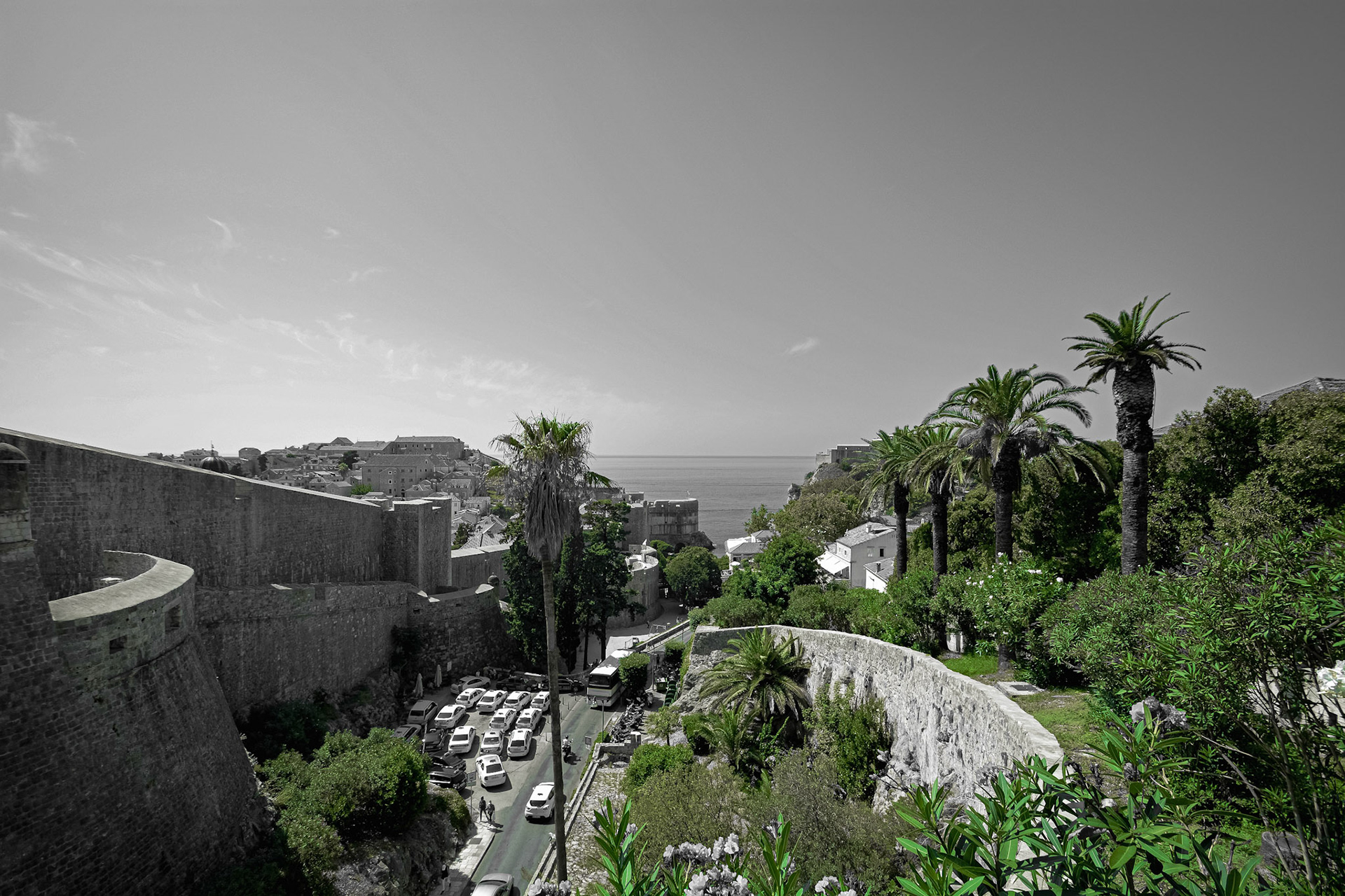 Shot with: Nikon D5200 + Tamron 10-24mm.