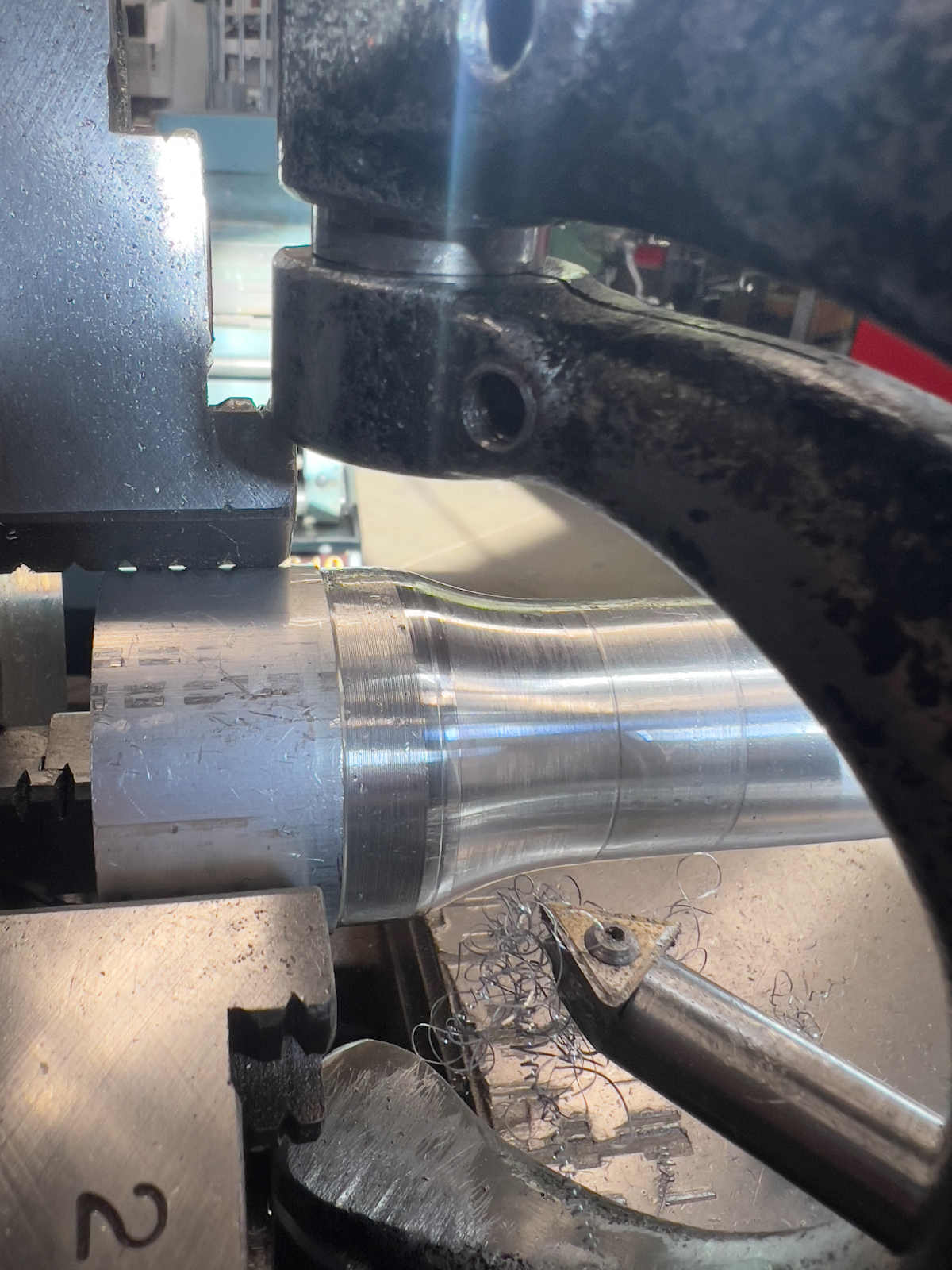 Using radius cutter to make the rod more tree trunk-like.