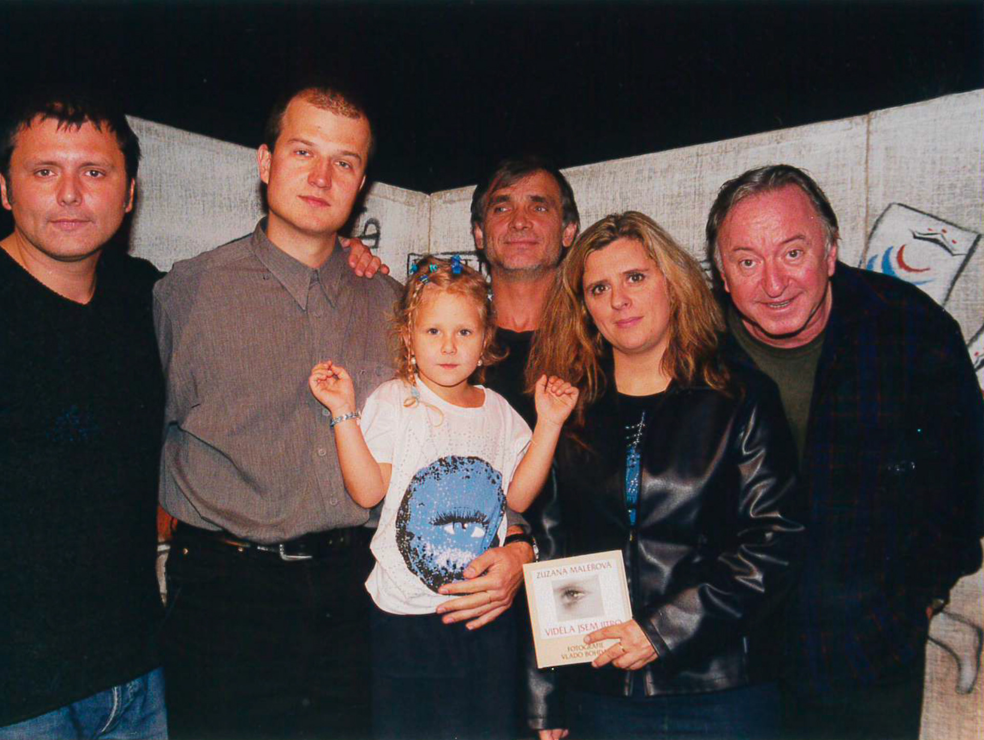 Křest knihy Viděla jsem jitro, ČR 2 - Tobogan, Divadlo U Hasičů 2002 Pancho, Vlado Bohdan, Oldřich Kaiser, Z.M., Jiří Lábus a dcera Alžbětka