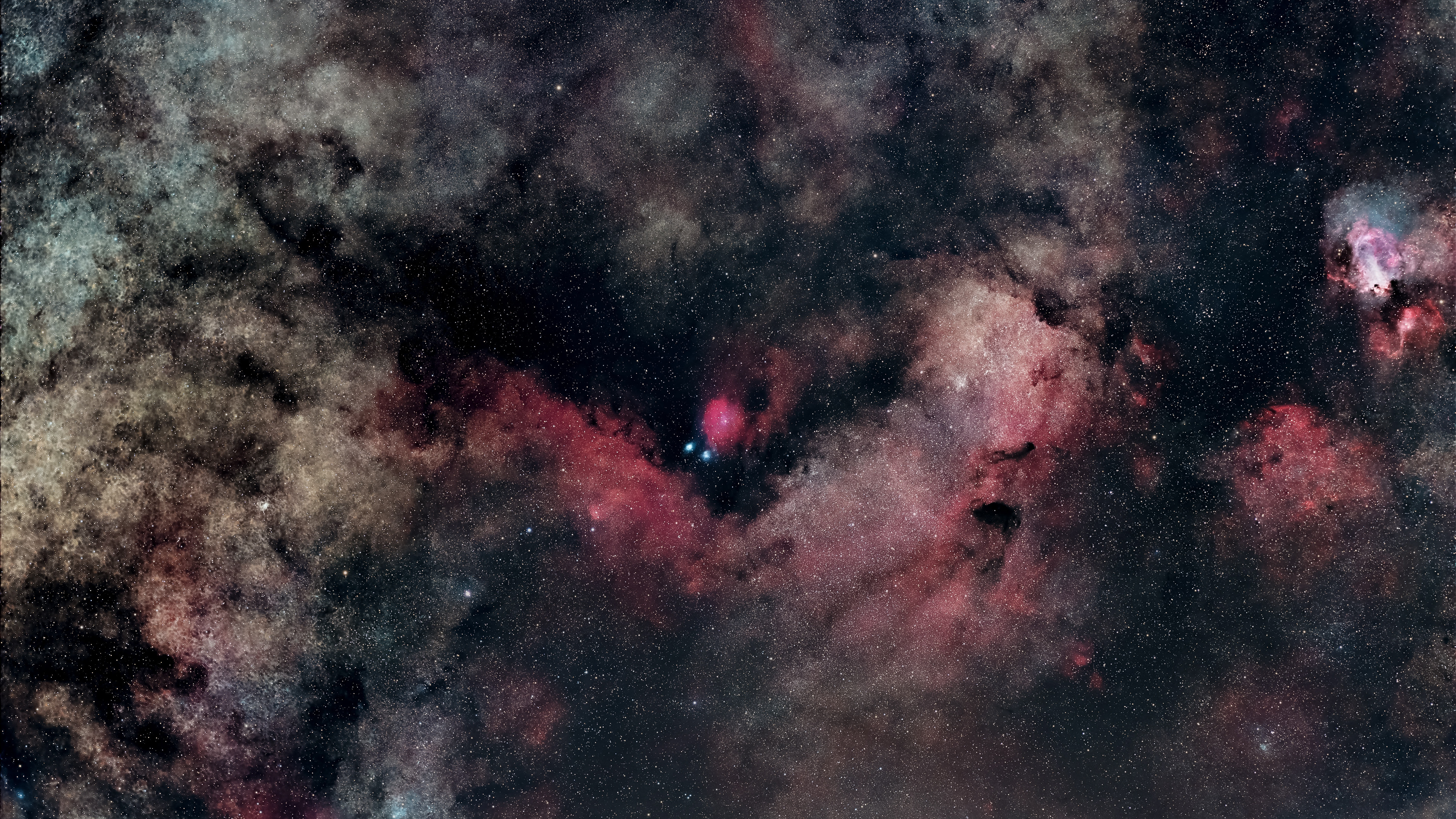 IC 1284 🔭 Telescope: Redcat 51 📷 Camera: Nikon D780 🌀 Mount: ZWO AM3 🎯 Filters: Optolong L-extreme + UV/IR Cut 🕒 Exposure: 1h HA+OIII/ 3h RGB