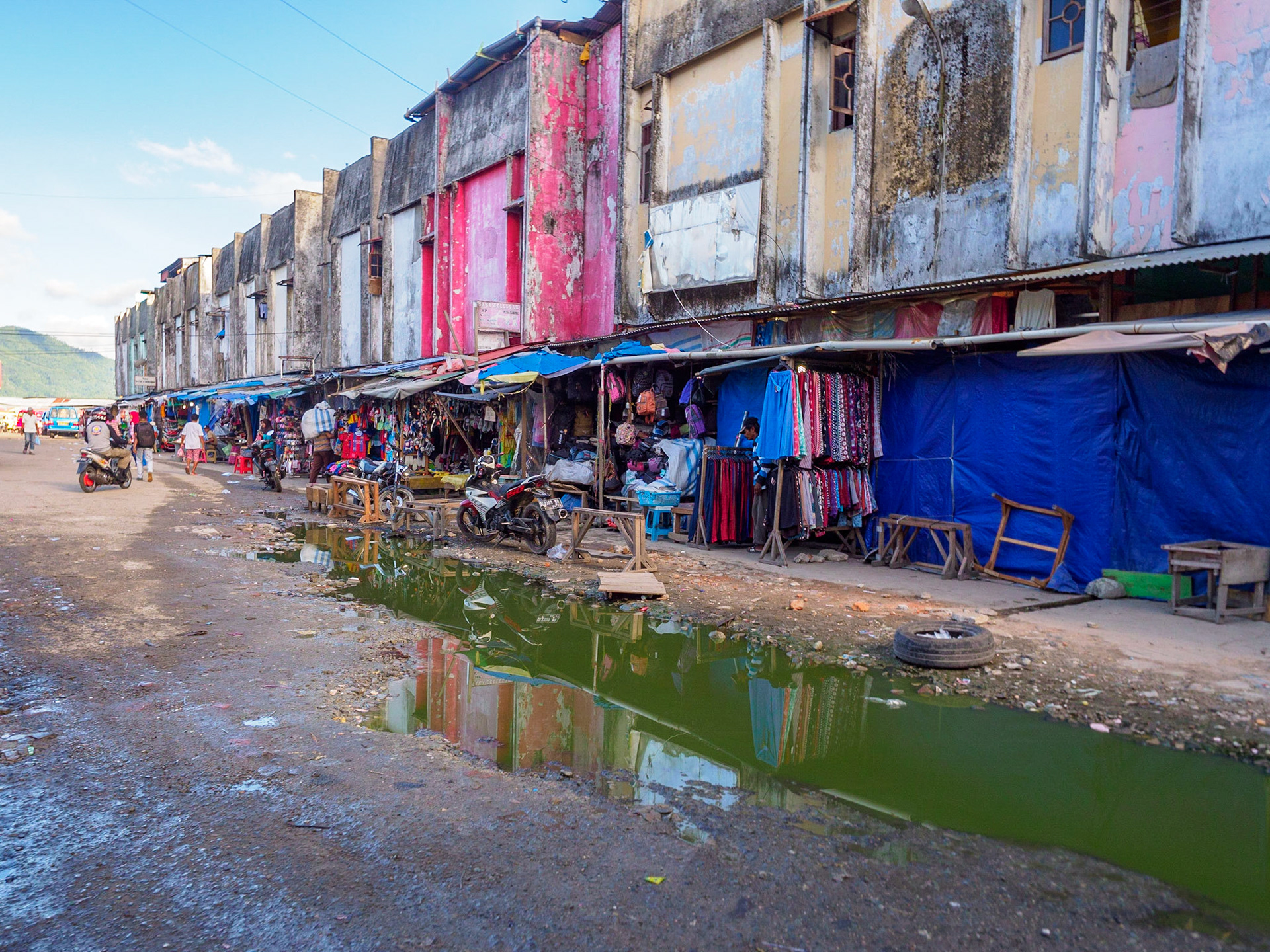On the way to the Salamat Detang Market, Ambon, Indonesia