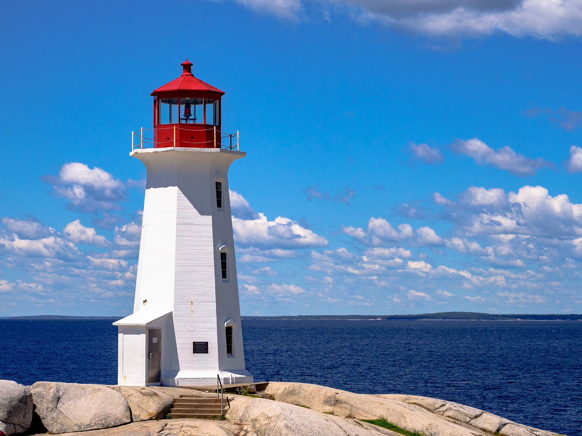Peggy's Cove Lighthouse, Nova Scotia