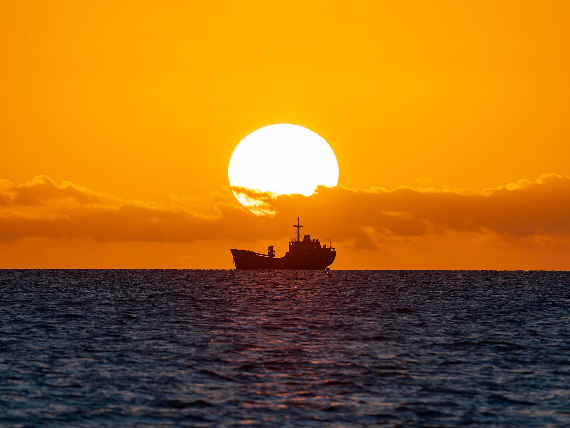 La Famille Express Shipwreck at Sunrise from Long Bay Beach, Providenciales, Turks and Caicos Islands