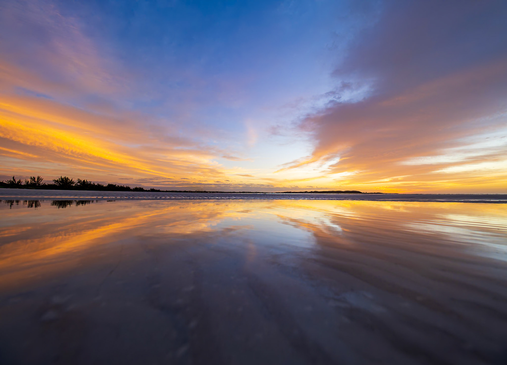 Sunrise at Five Cays Beach, Providenciales, Turks and Caicos Islands