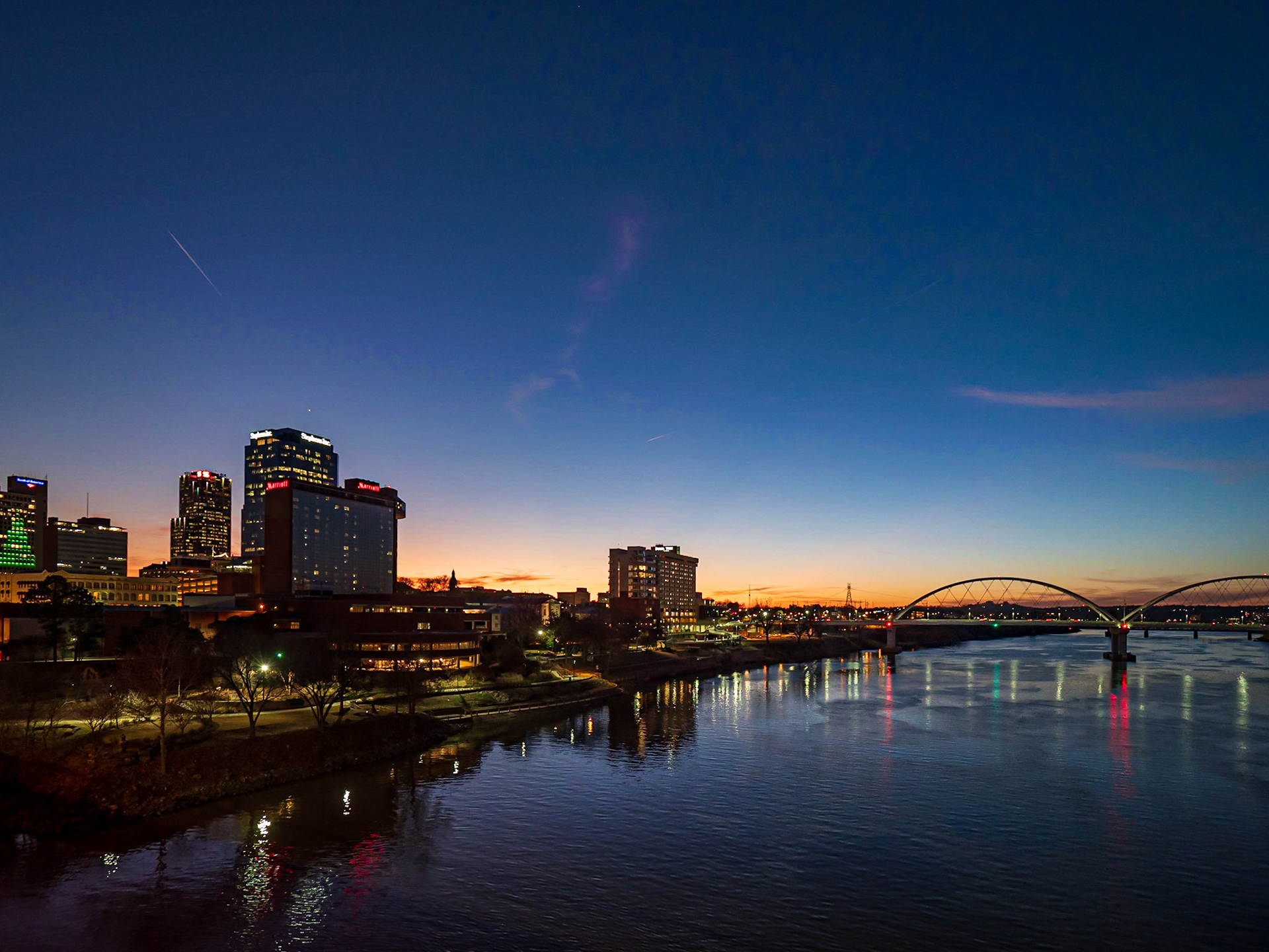 Little Rick Downtown from Main St Bridge - views of the Arkasas River and the Broadway St Bridge, Little Rock, Arkansas