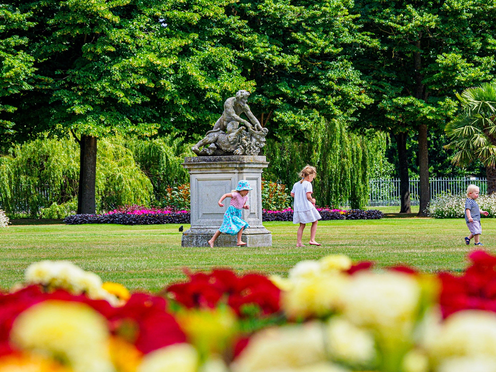 Hampton Court Castle, Hampton Court, England