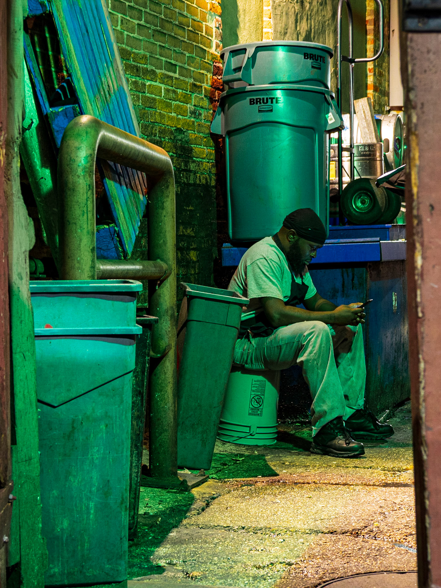 Alley beside McGarvey's Saloon &amp; Oyster Bar, Annapolis, Maryland