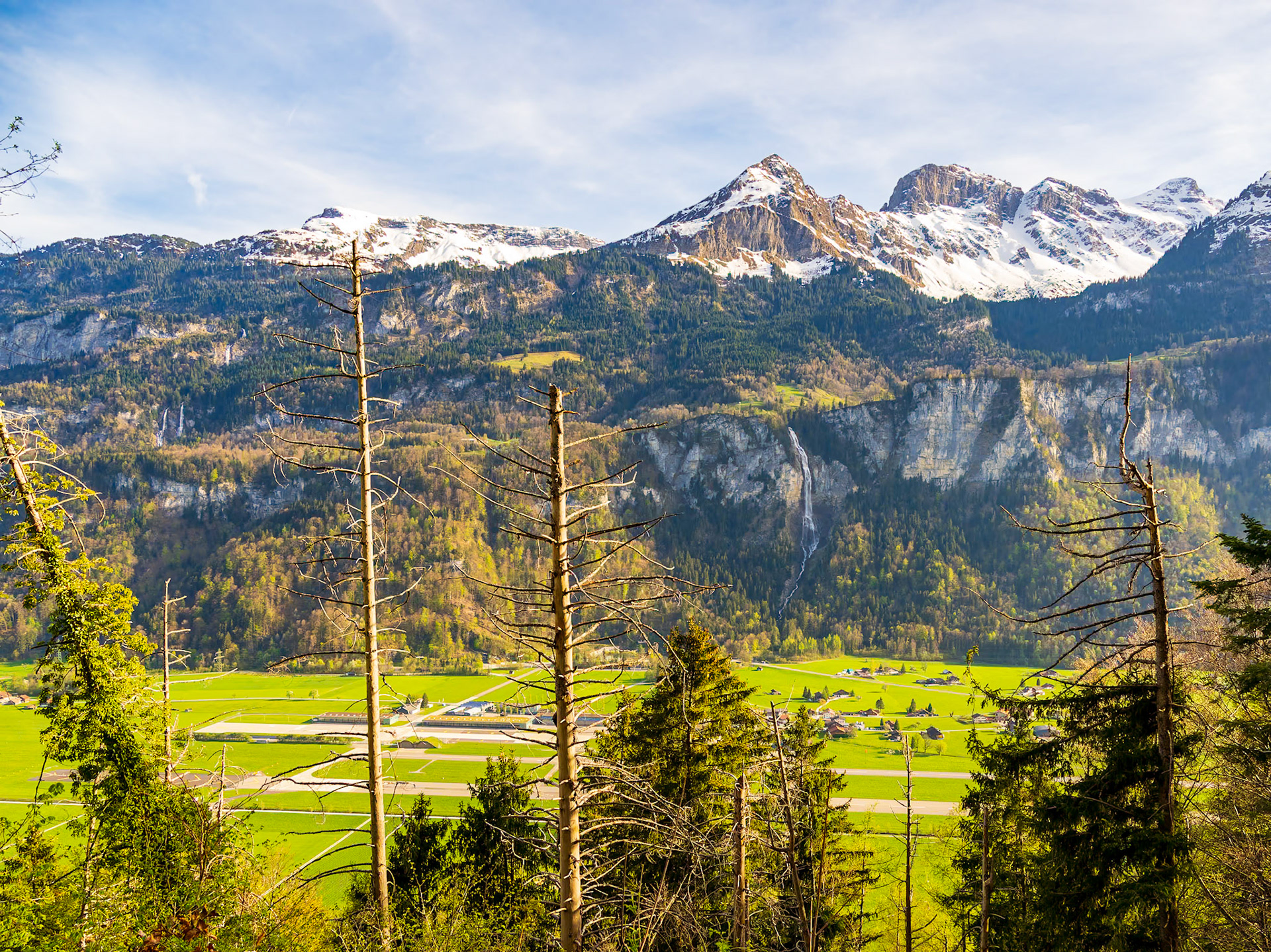 Oltschibachfall - waterfall in Meiringen, Switzerland