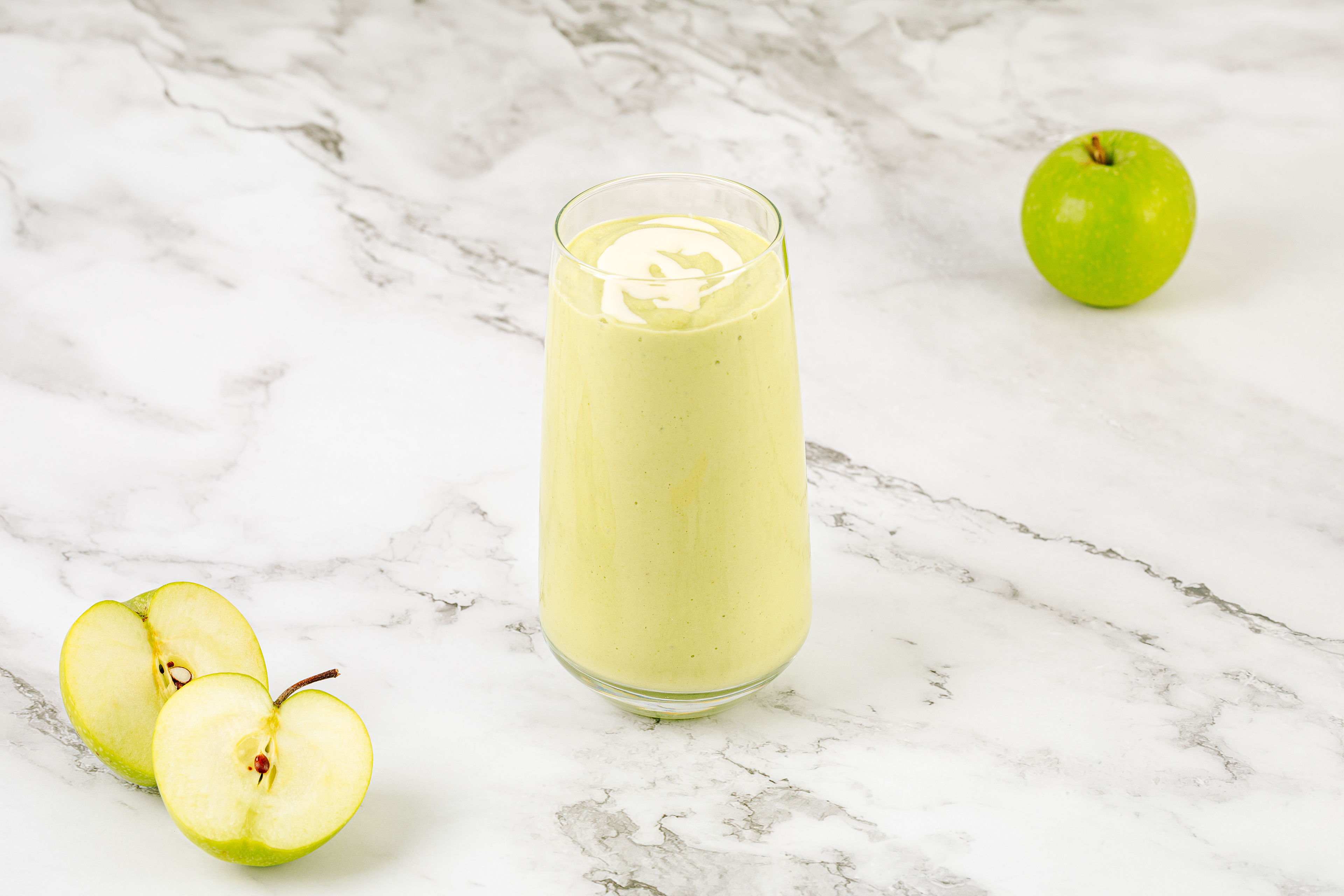 Apple and Avocado Smoothie