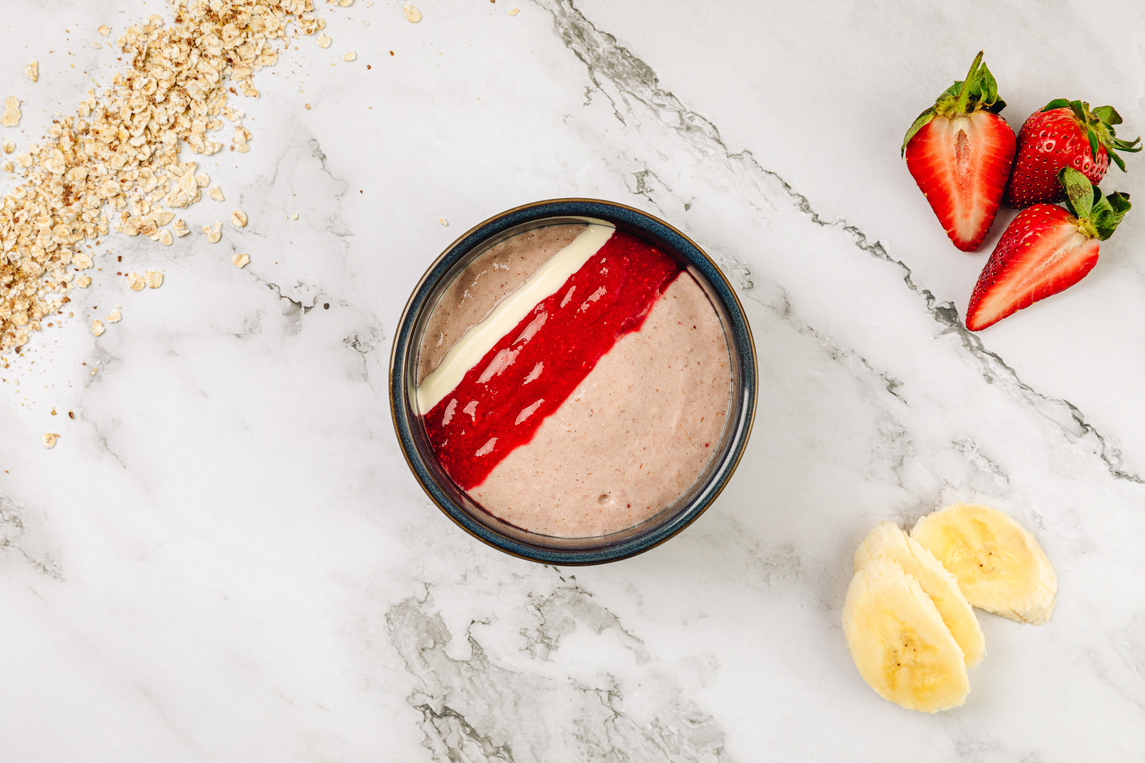 Banana and Strawberry Oatmeal Smoothie Bowl