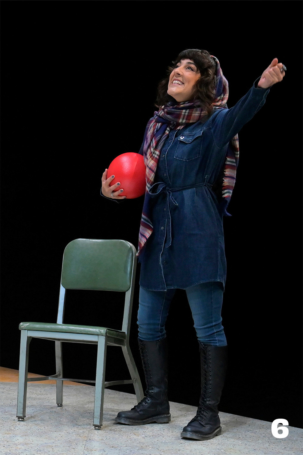 "I Fucking win" MEHRY ESLAMINIA as ELHAM