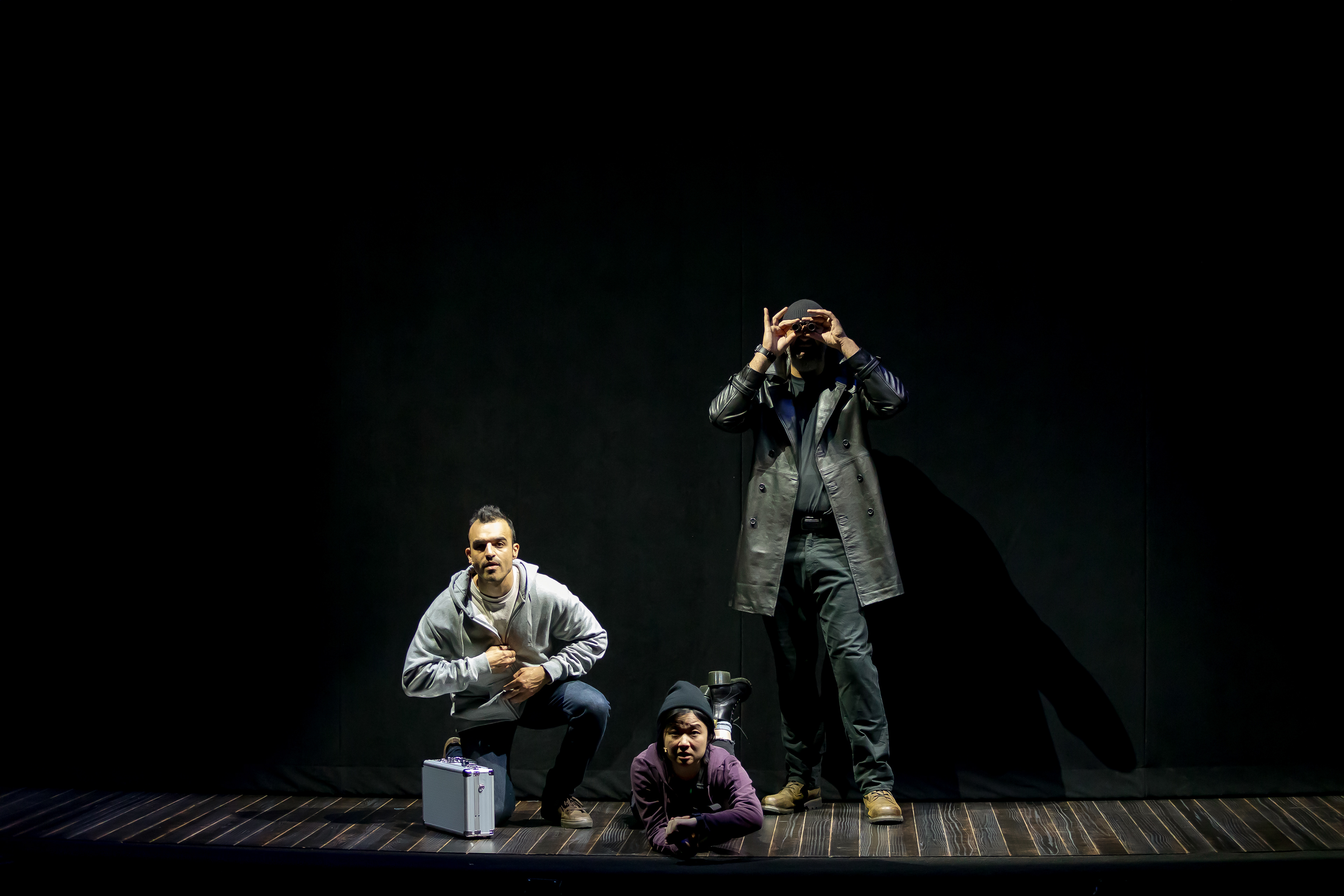 Ryan (Alex Purcell), Fiona (Angel Lin), Kruger (Brian Abraham Thomas)