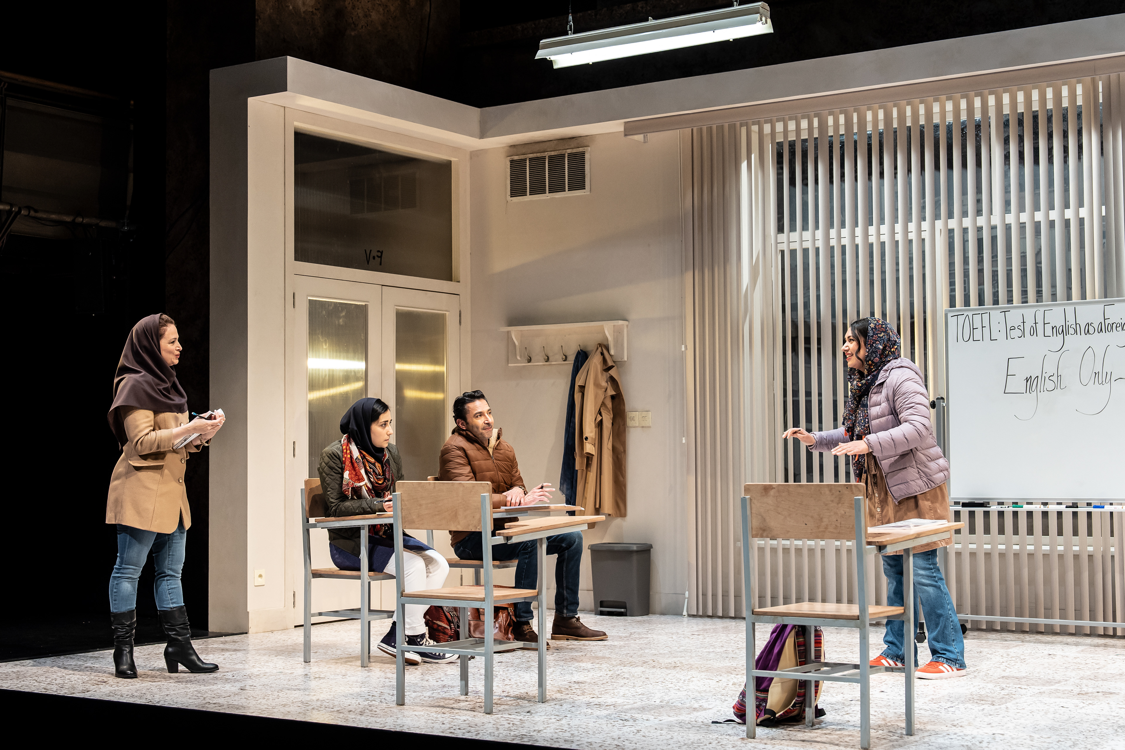 Roxanne Hope Radja(Marjan), Nikki Massoud(Elham), Pej Vahdat(Omid) and Shadee Vossoughi(Goli)