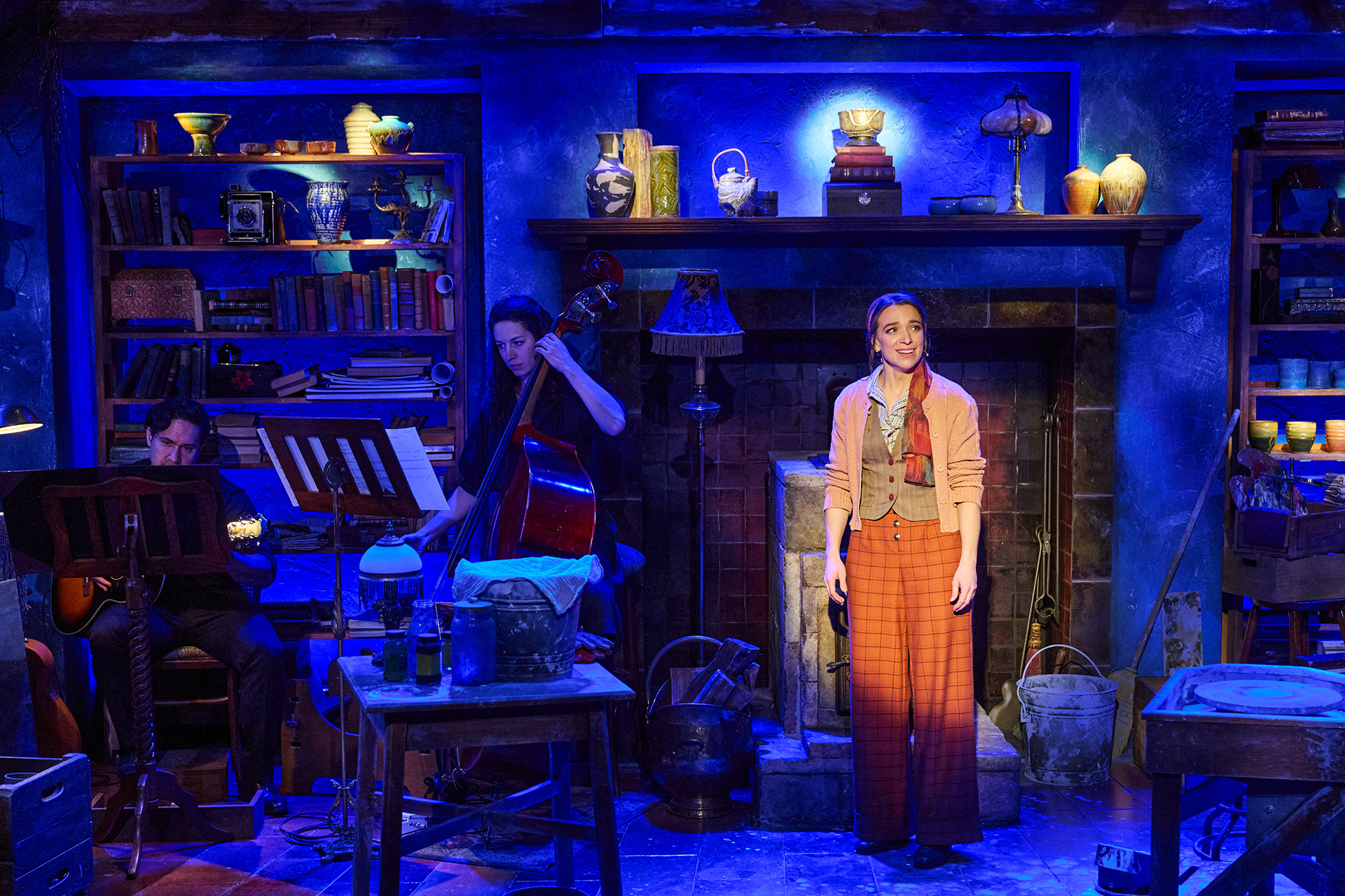 Alex Finke as Marie-Berthe Cazin