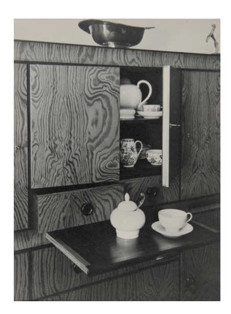 Geschirrschrank PitchPine von Josef Dickerhoff