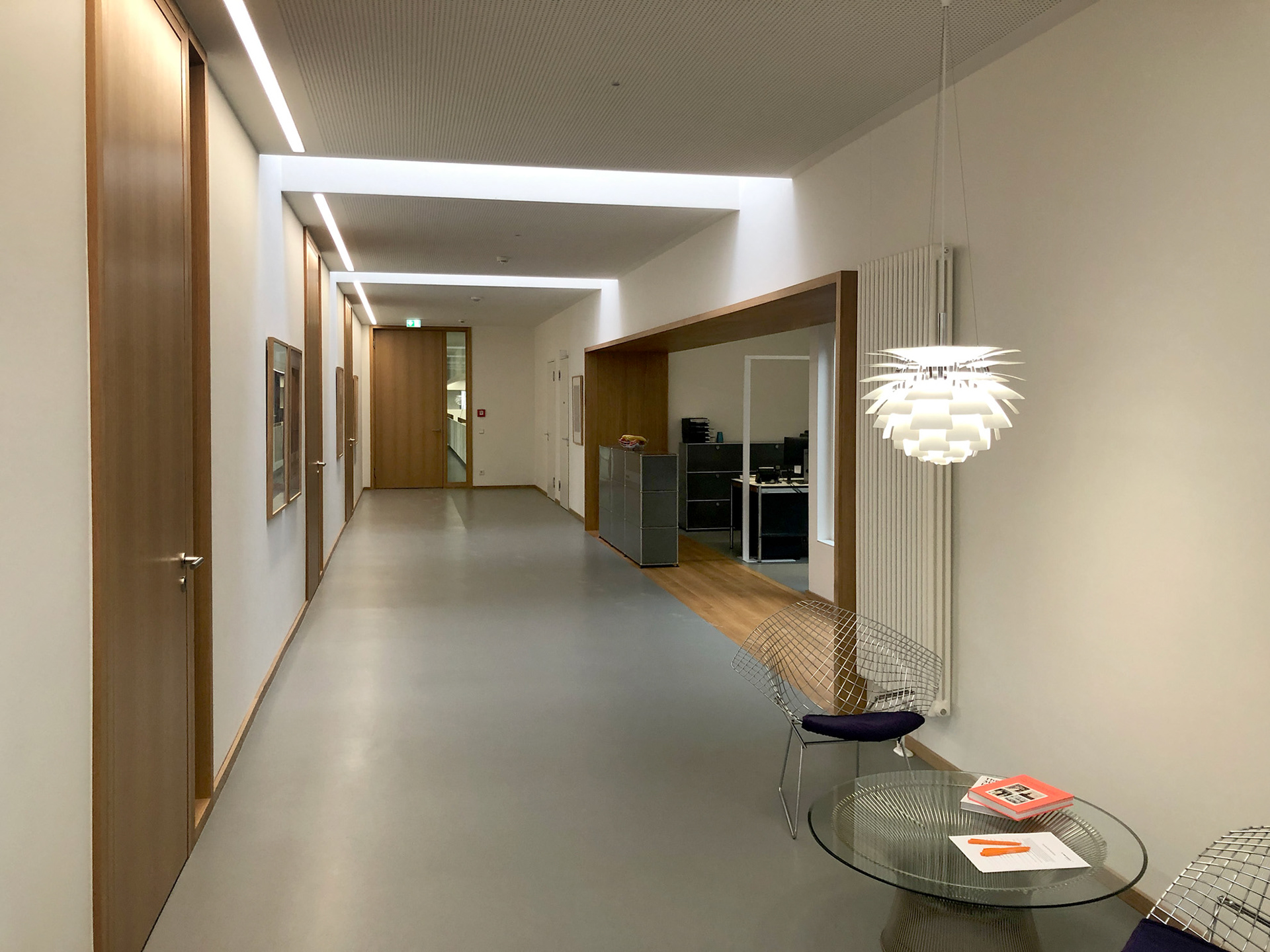 Eiche schlicht furniert Hartwachssiegel