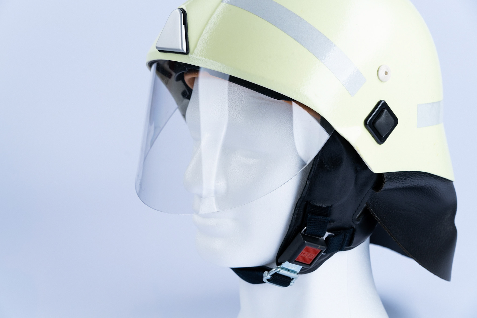 Fire / ems helmet for work safety