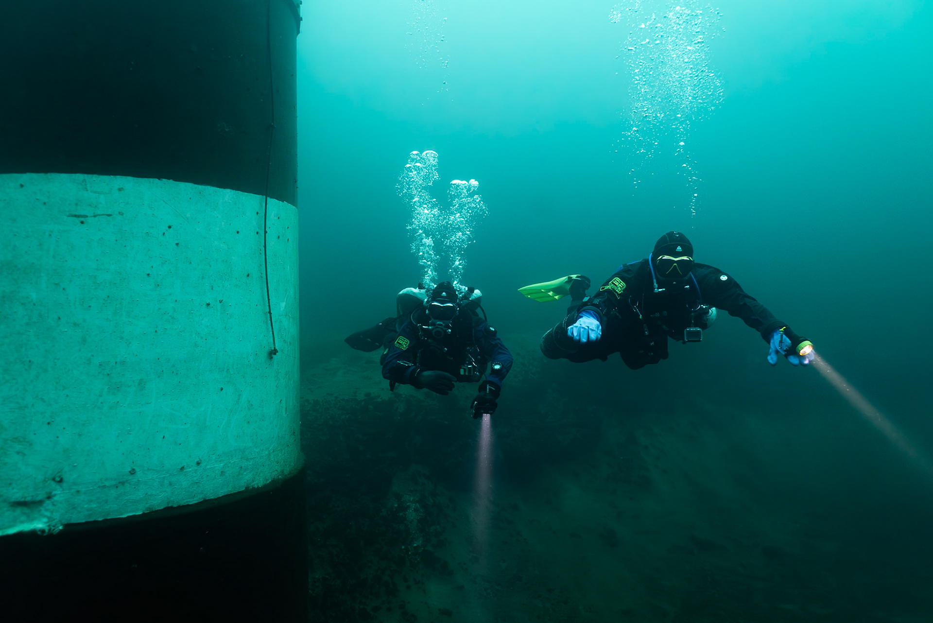 Technical exploration dive