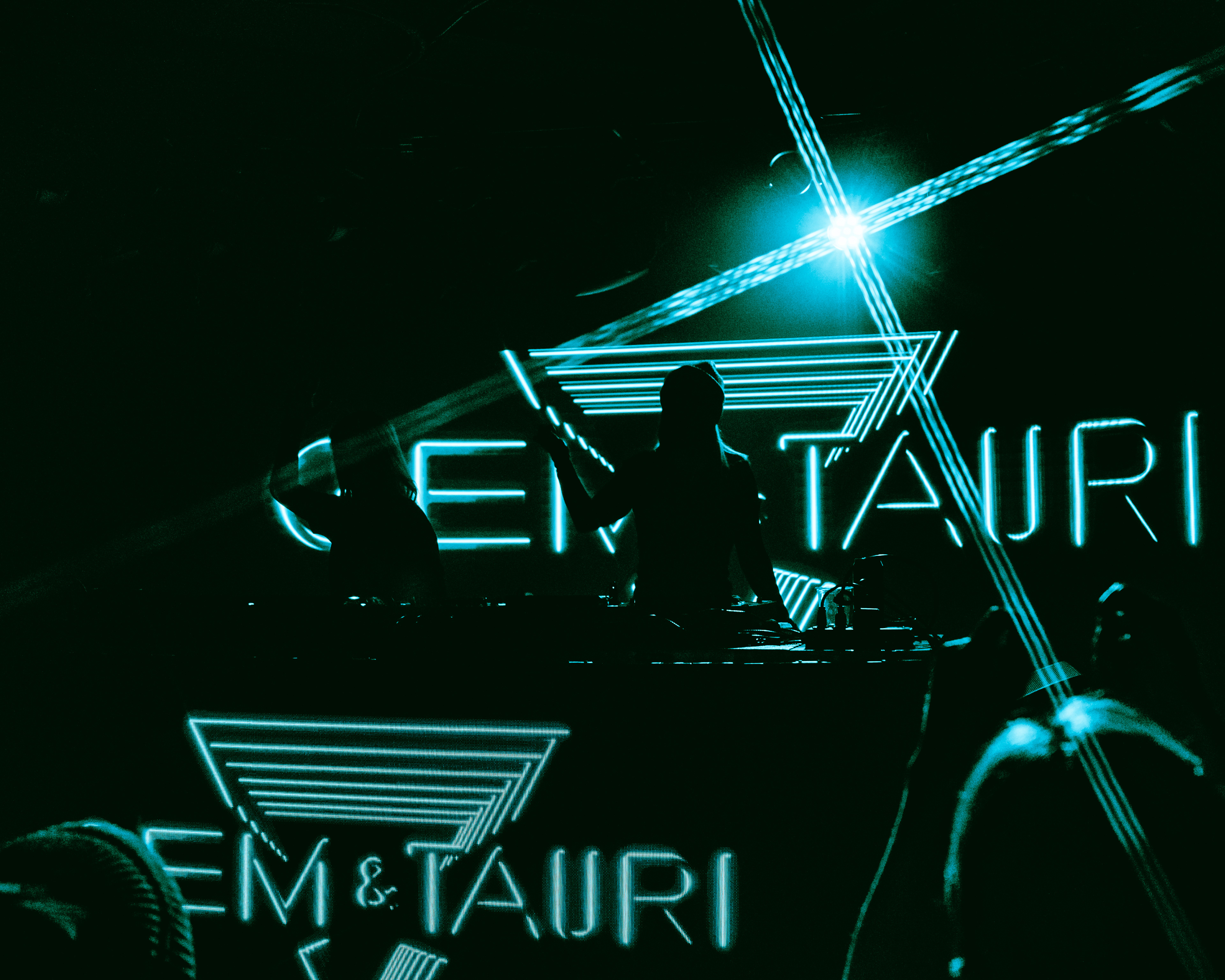 Gem & Tauri - Belly Up Aspen 12.2.22
