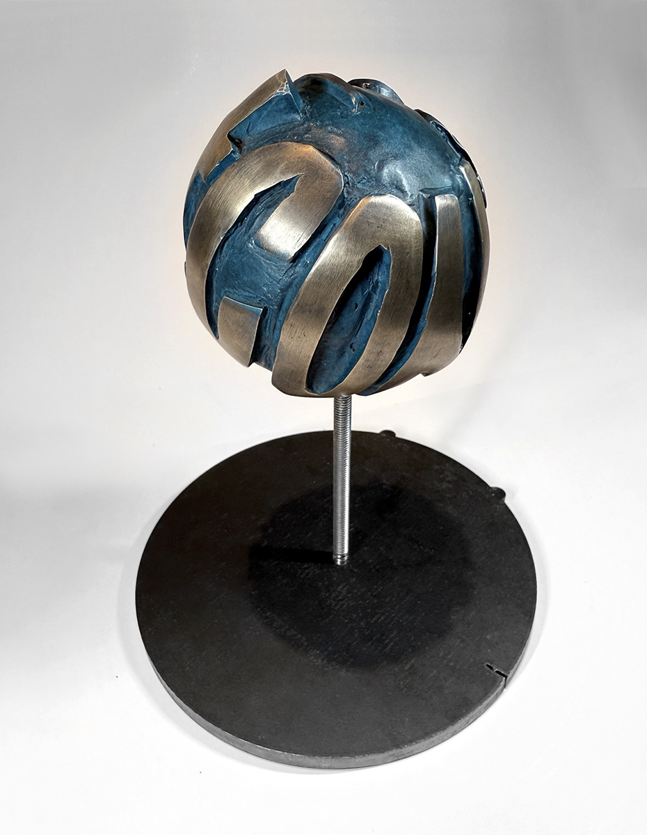 #CONTEXT –bronze, 2024