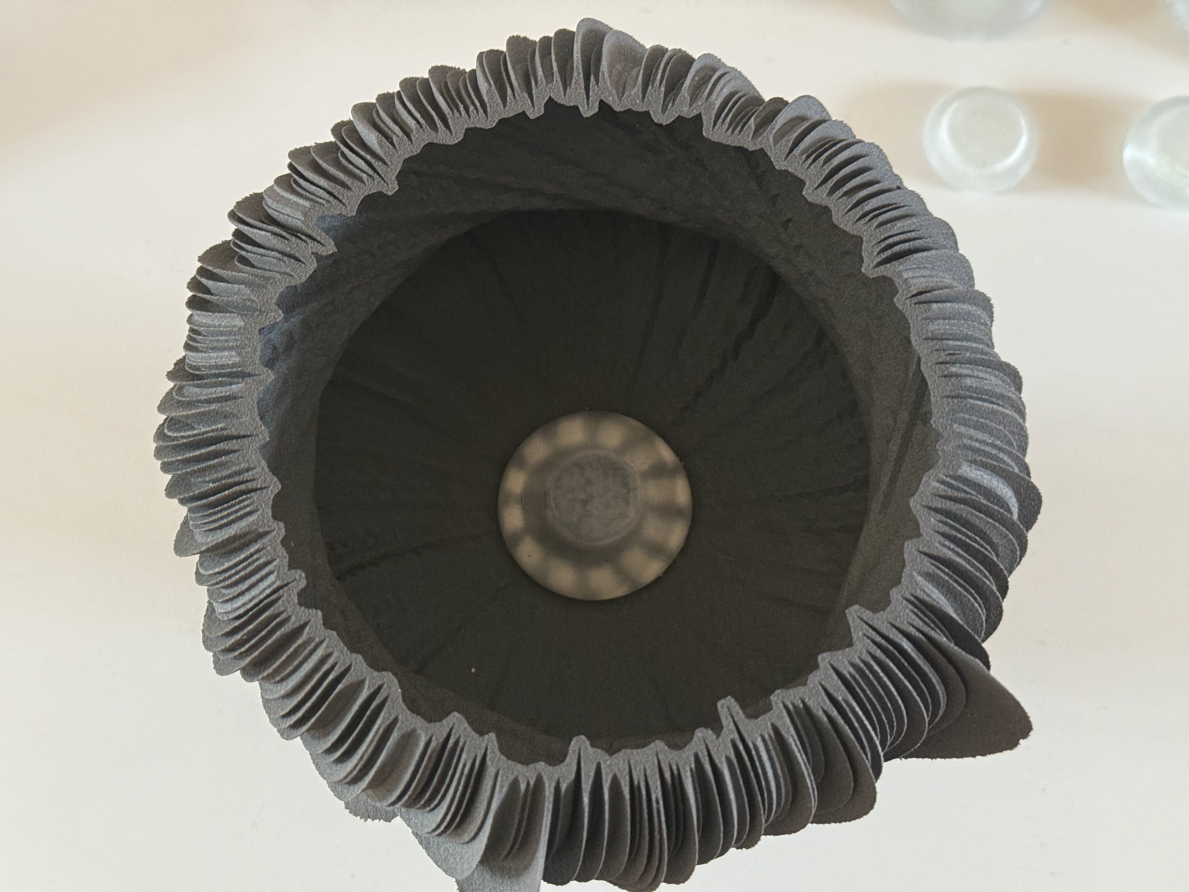 Inside, turned off. you can see how the objects aren'y perfectly centred around the ring. This is due to the base not being a perfect circle, it follows the heart rate.