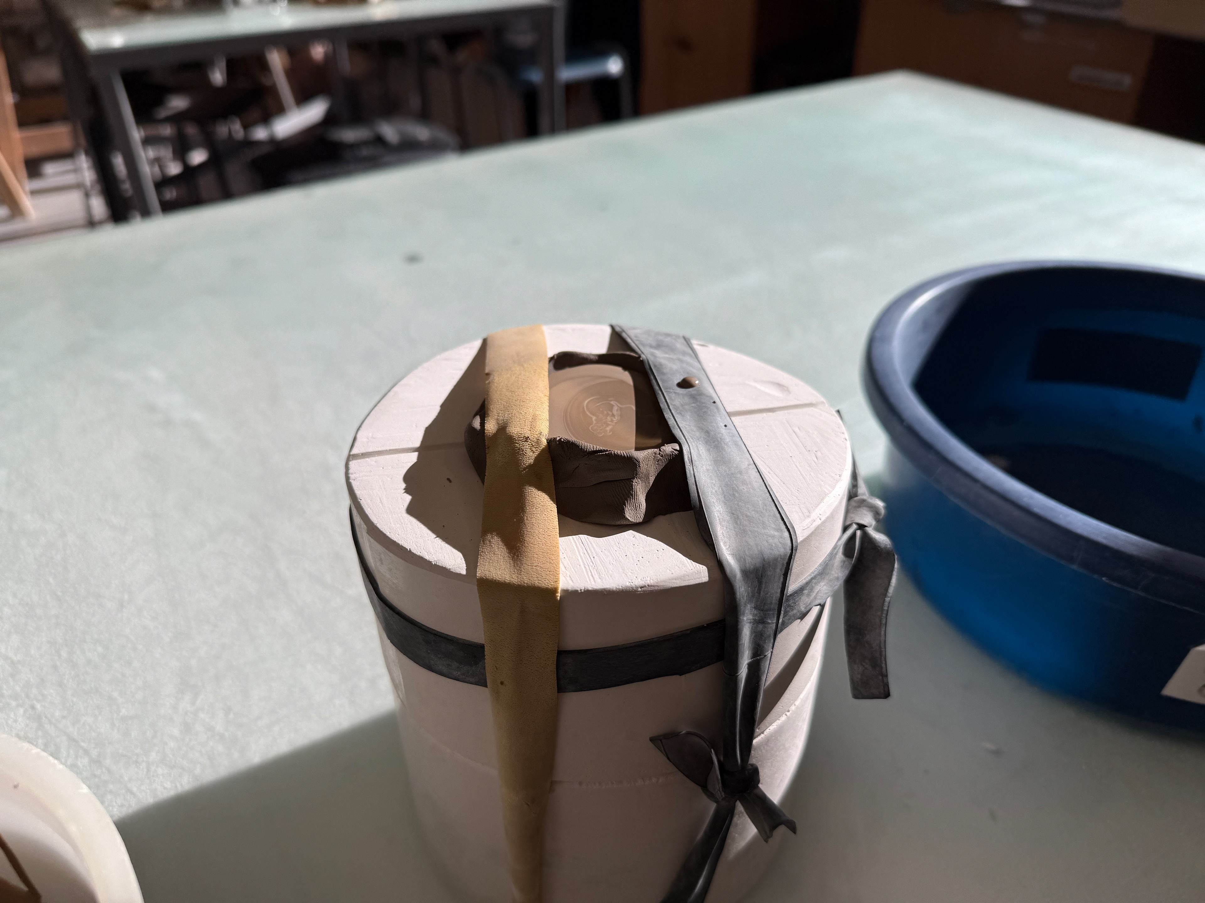 Poured up to the top of the cottling clay. I left this for 45 minutes.