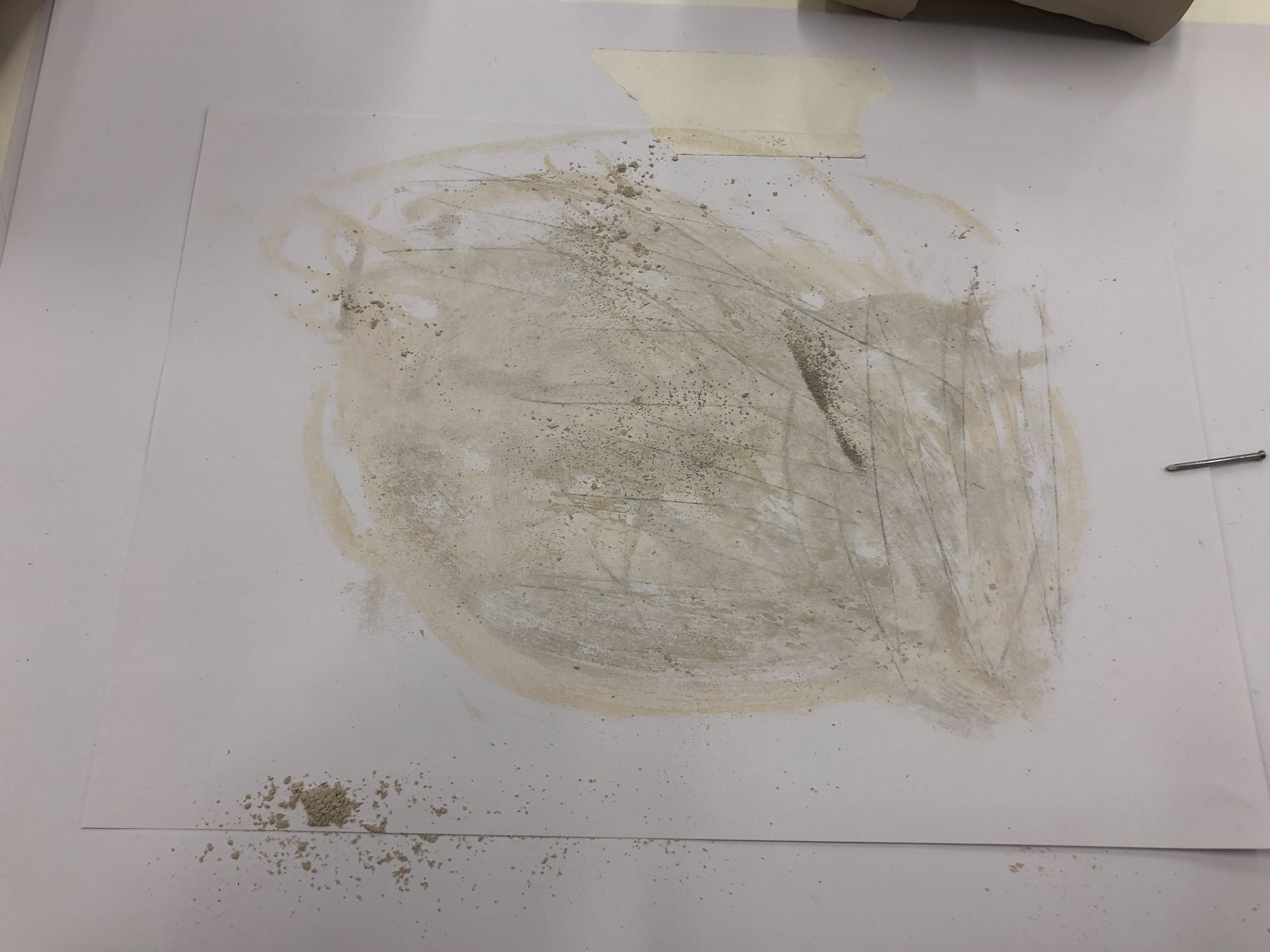 Using the different colour of the slip cast.