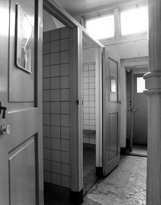Badcellen badhuis Willem van Noortstraat