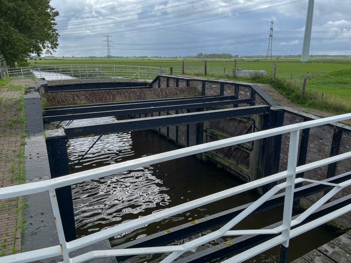 oud sluisje bij Garnwerd