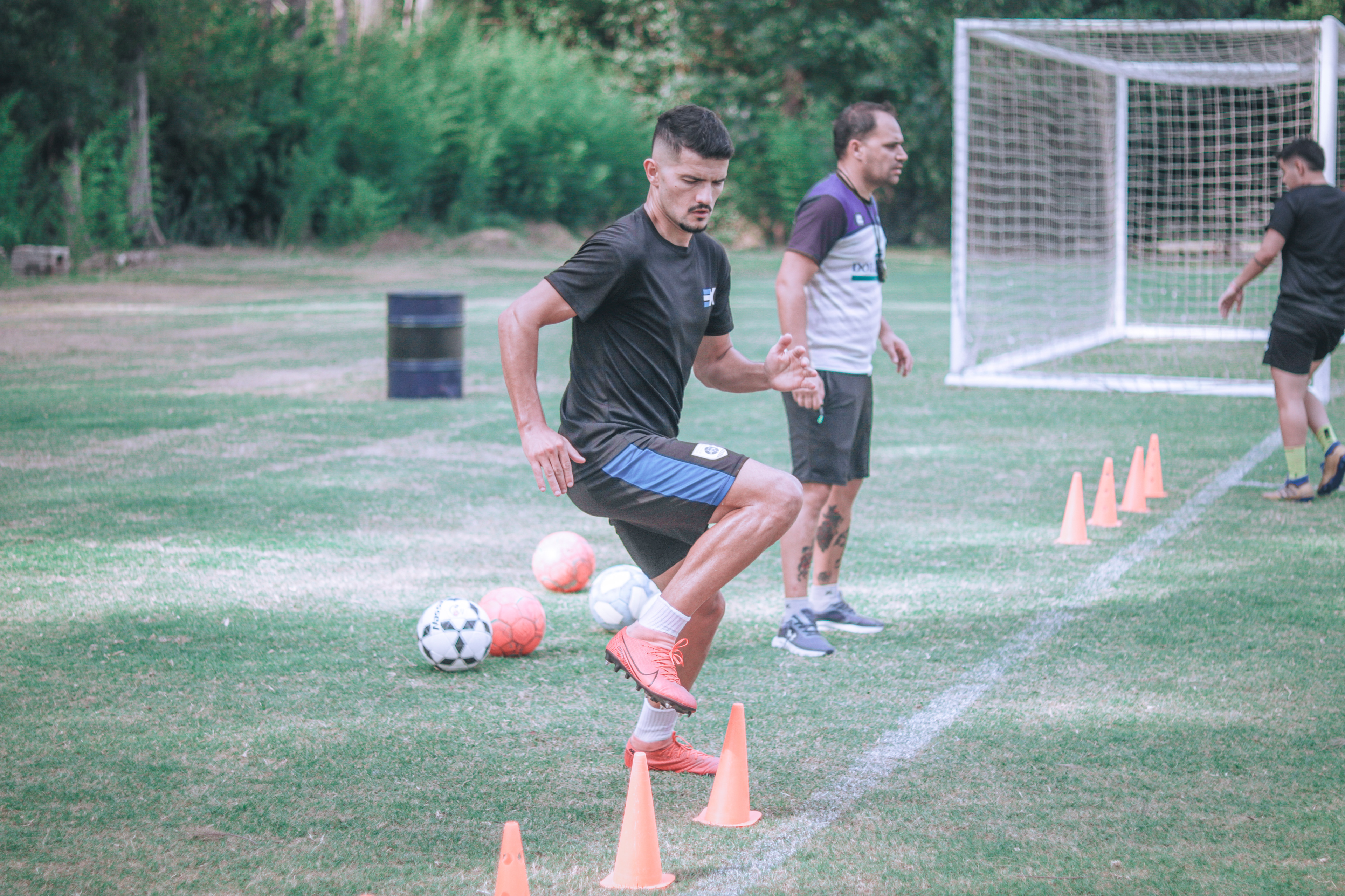 Éxodo Soccer Training Agency, Uruguay.