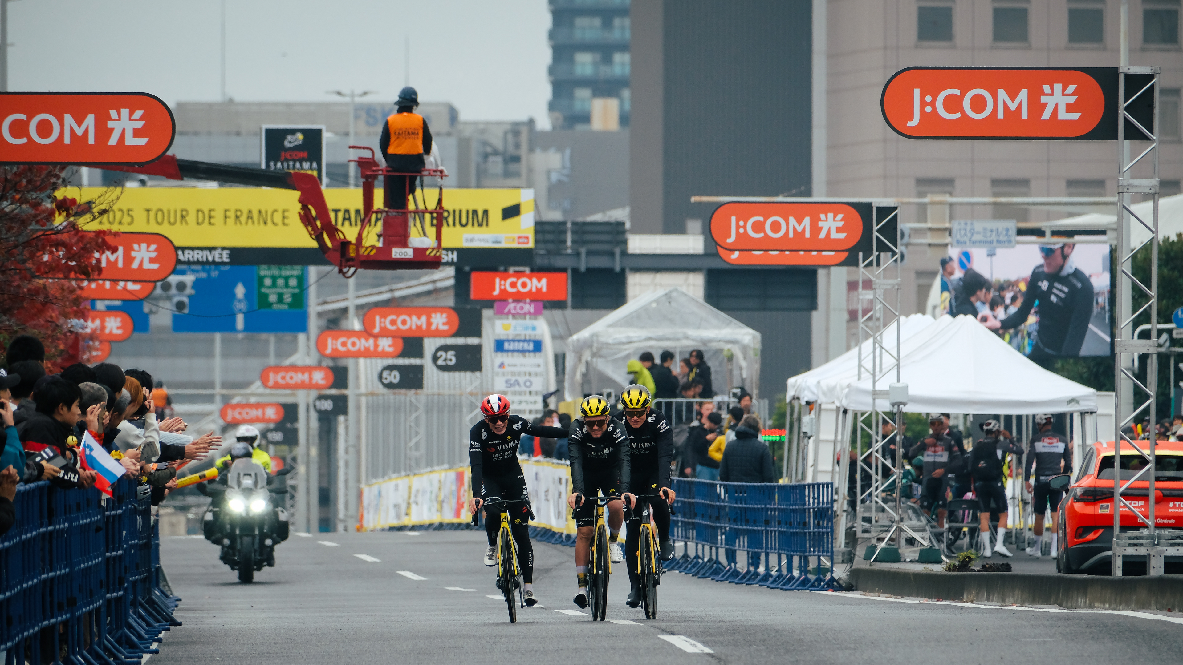 Team Visma | Lease a Bike TTT at TdF Saitama Criterium