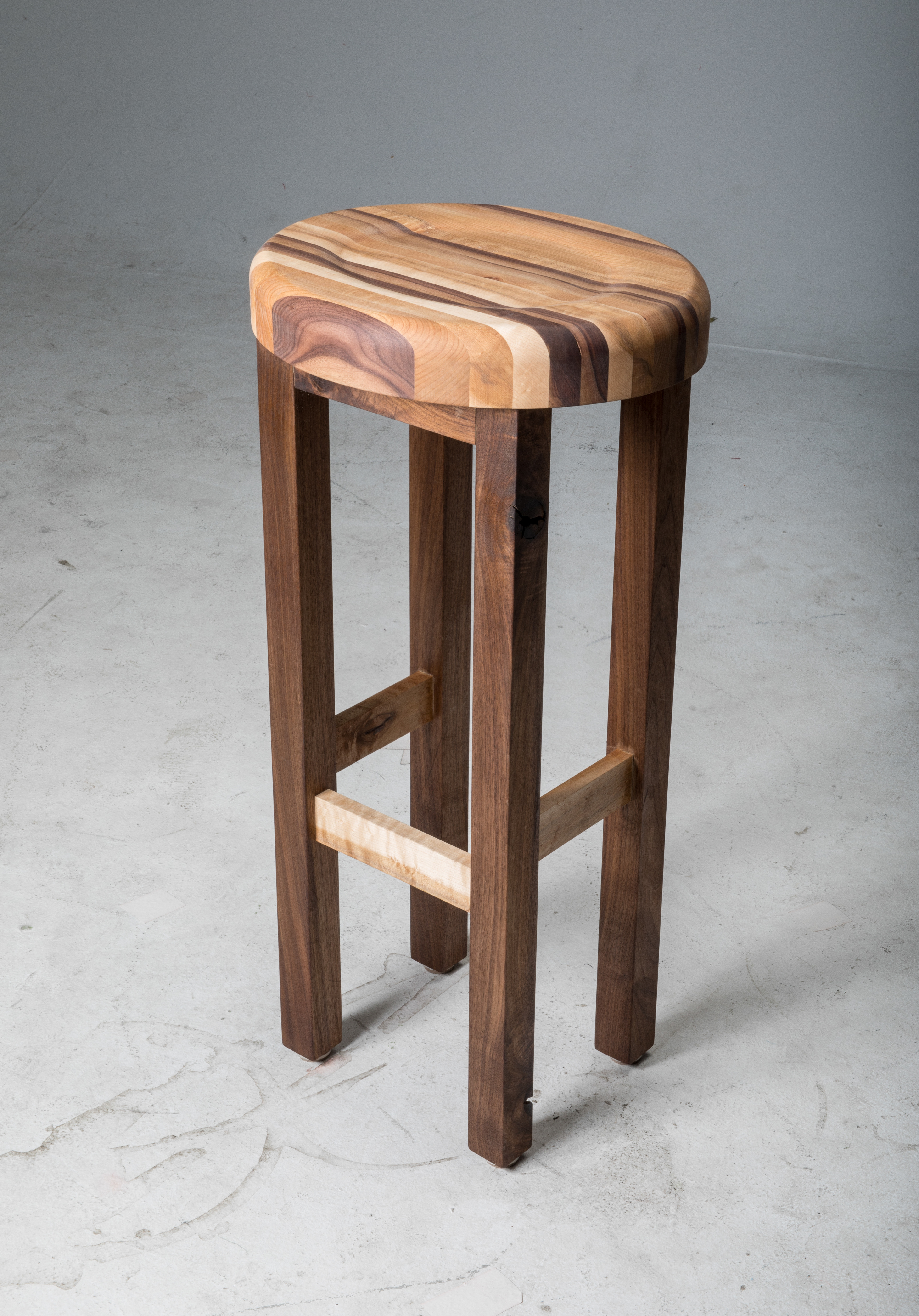 BAR STOOL - PRODUCTS