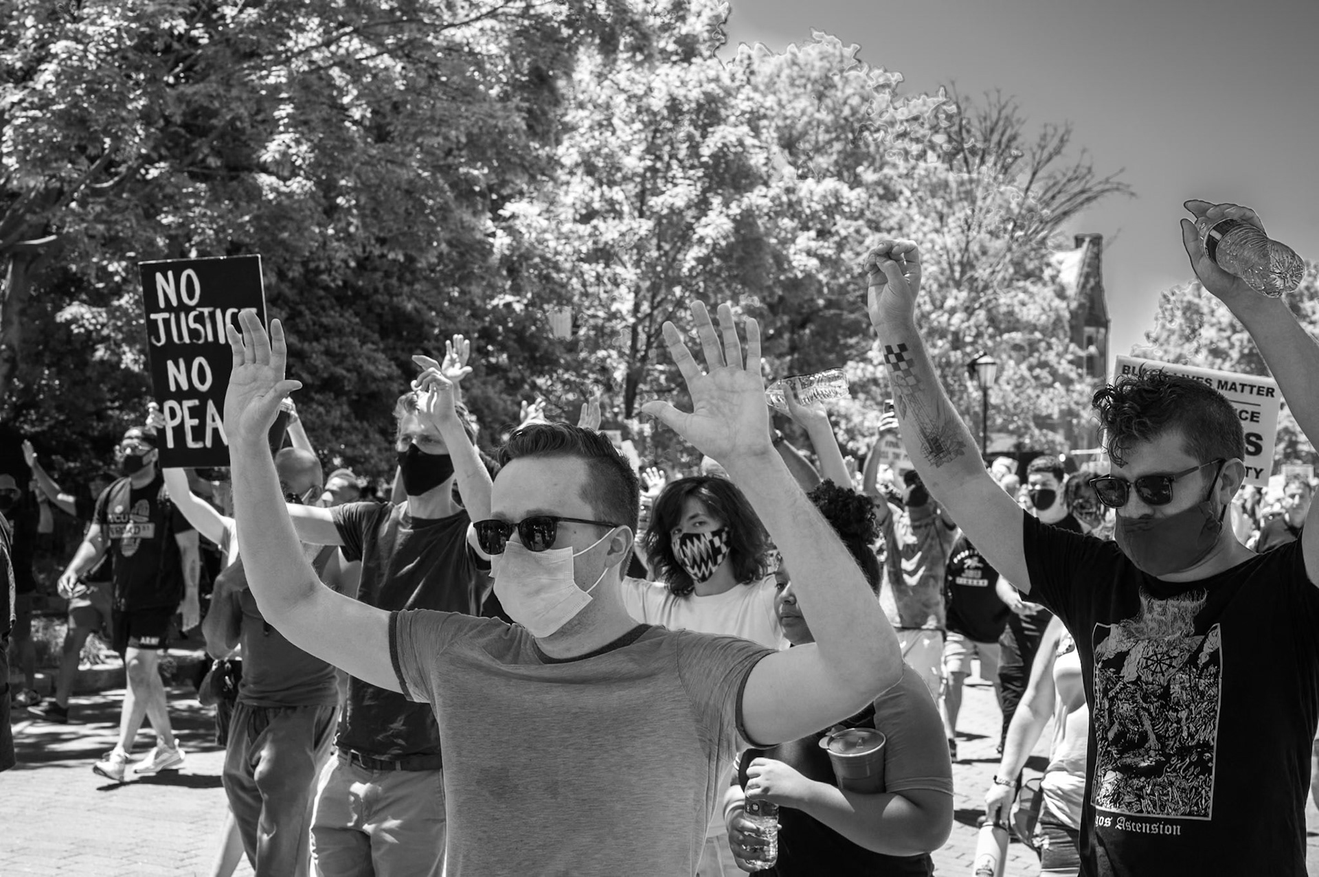 hands up, don't shoot