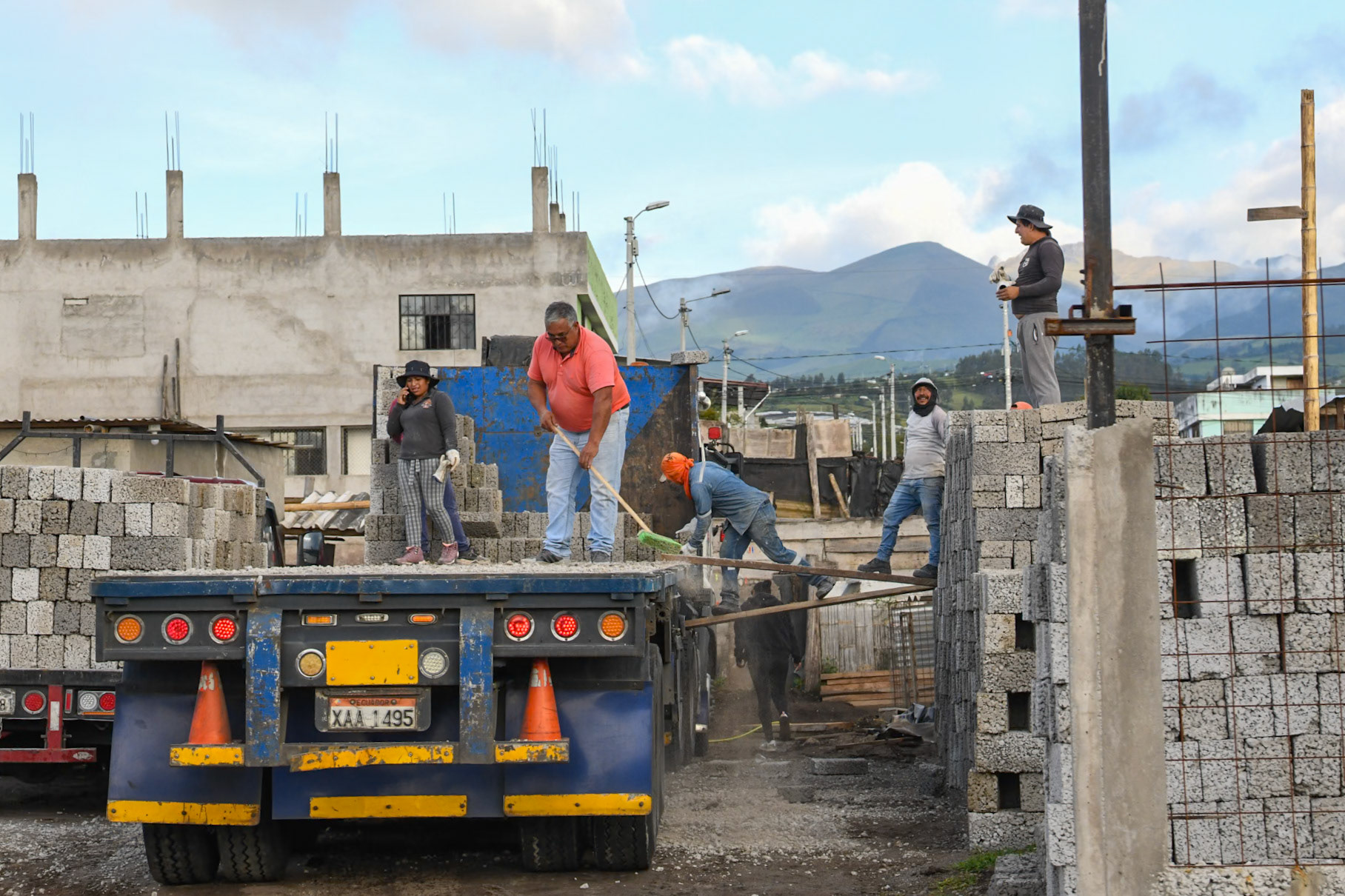 unloading cement blocks