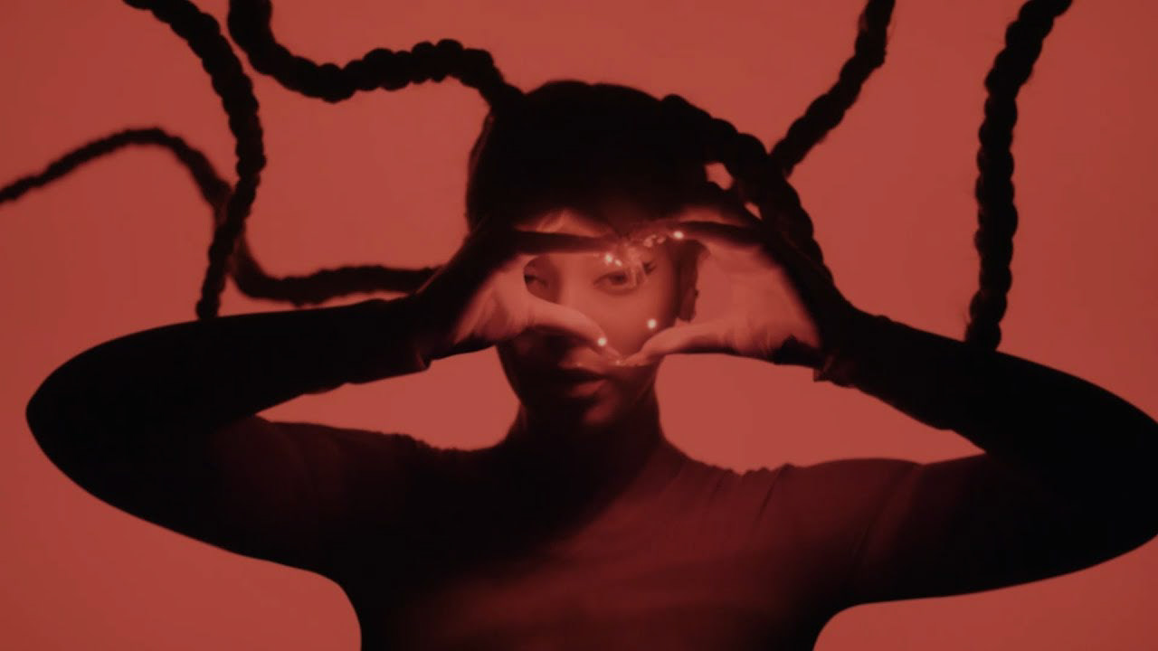 Beyonce "LED Hand Harnesses"