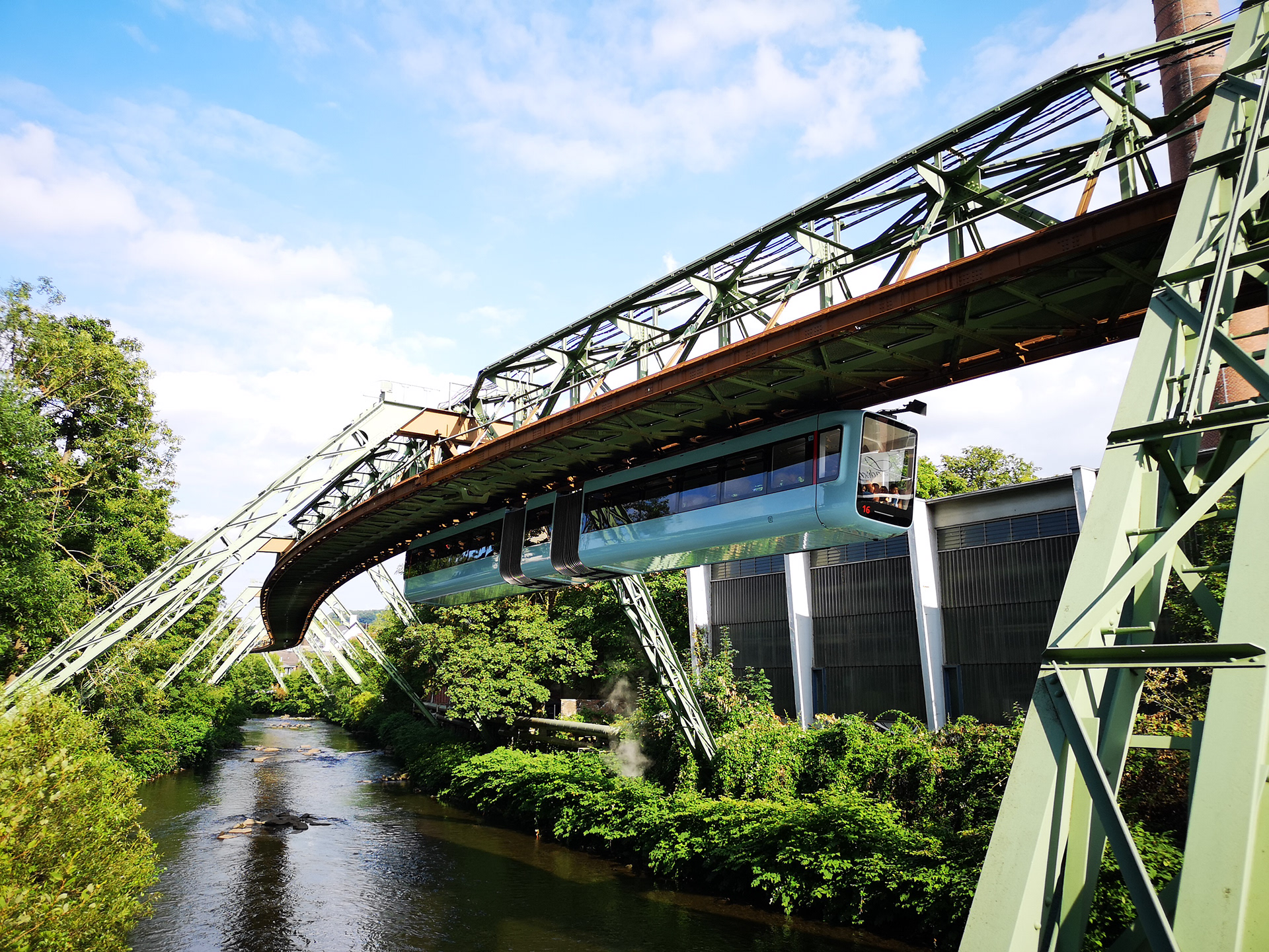 Schwebebahn in Unterbarmen