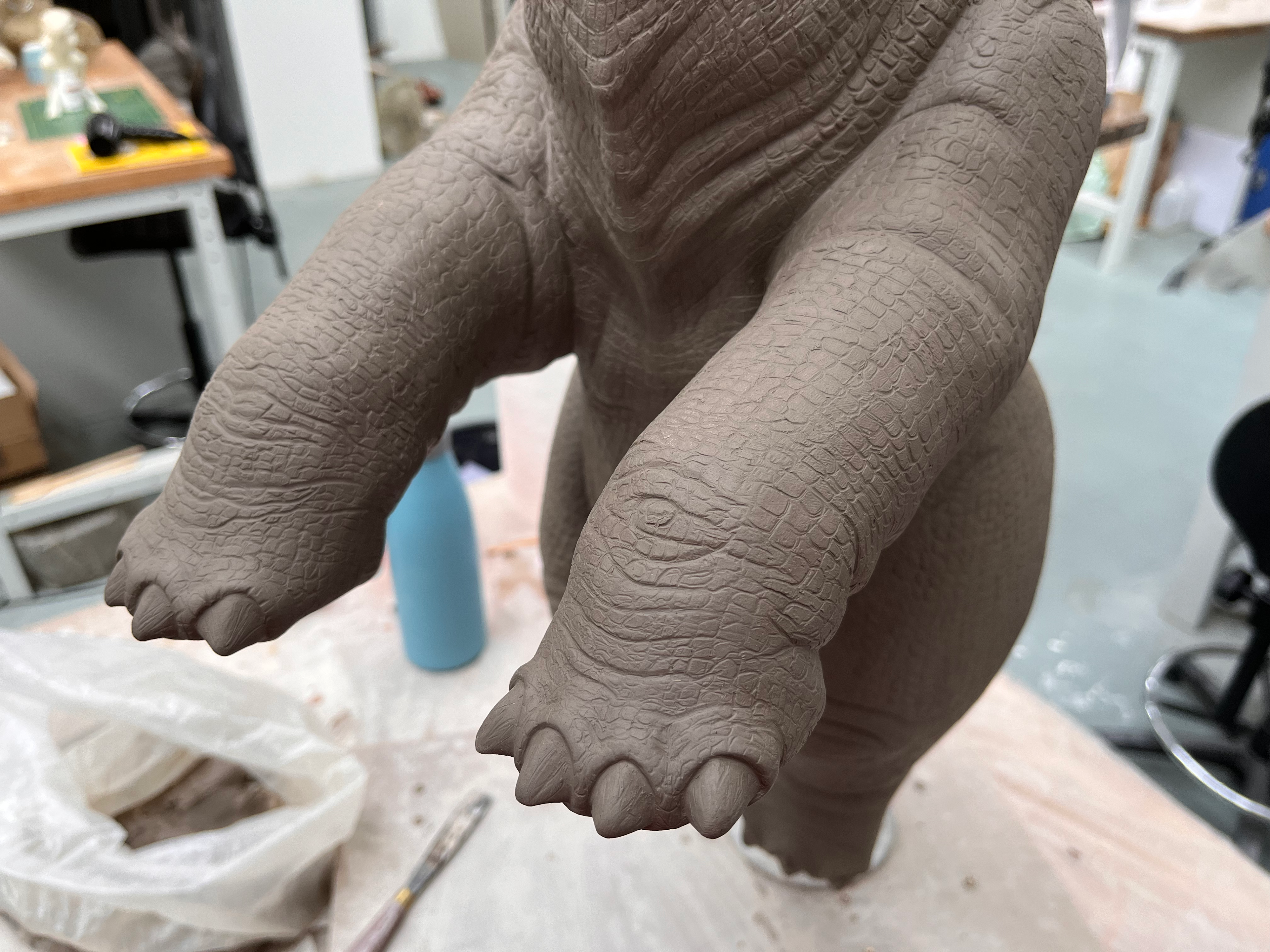 Sculpt - Front Legs
