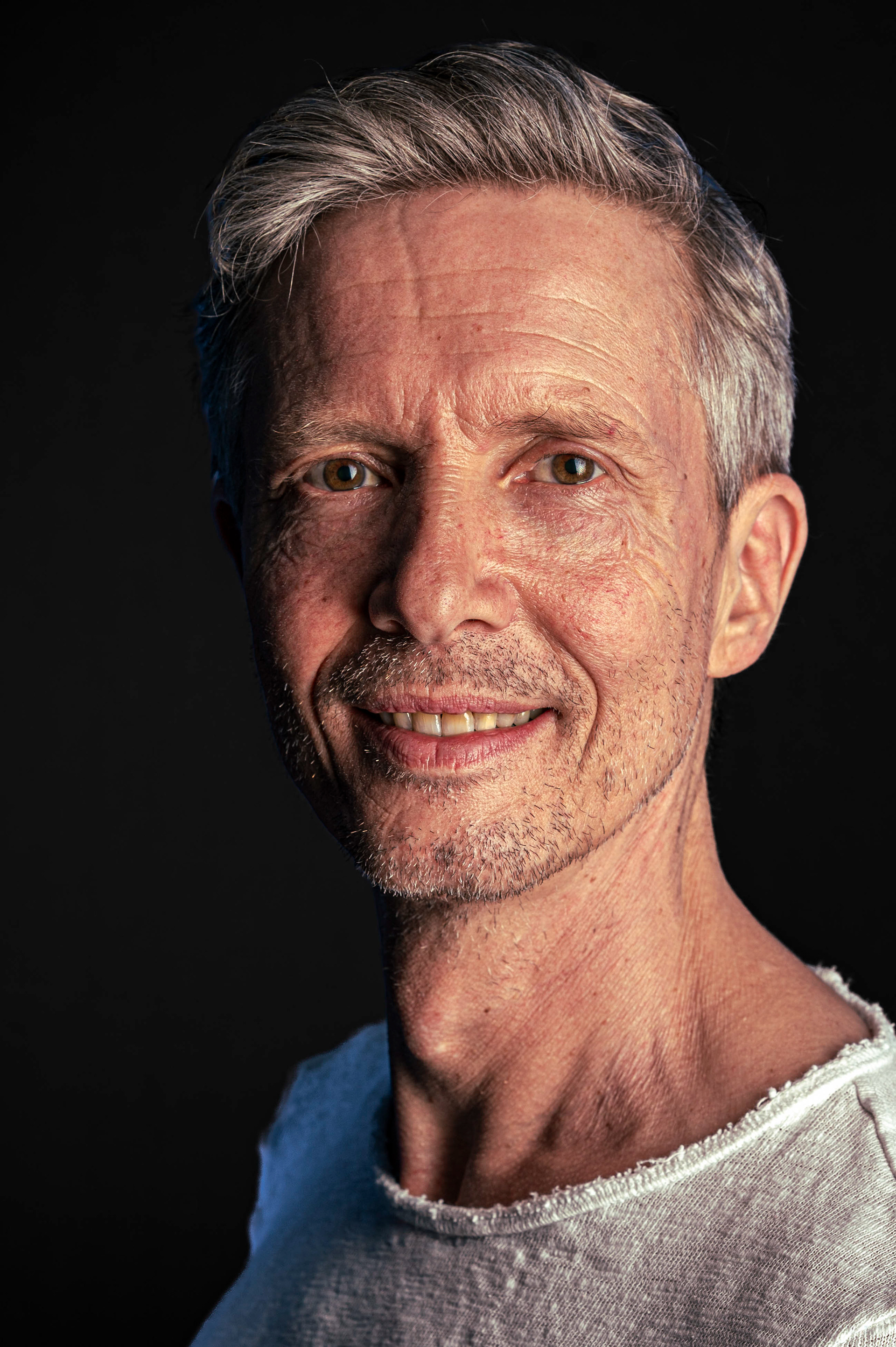 André