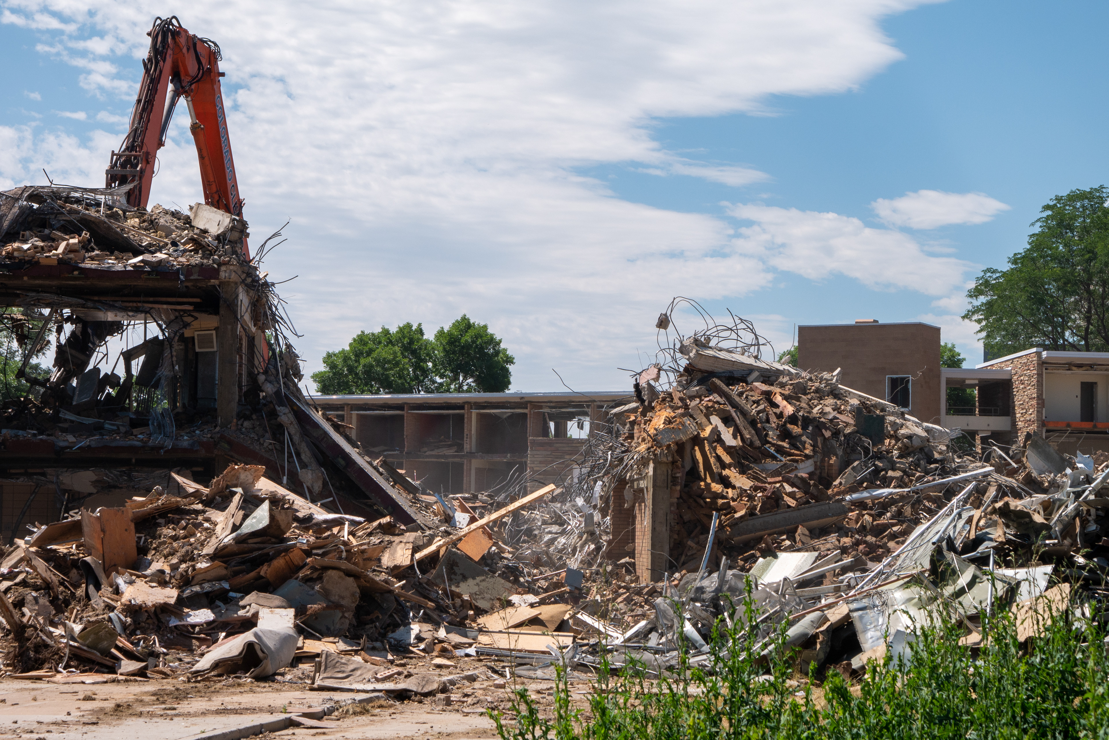 Demolition of the NE wing, north-facing side