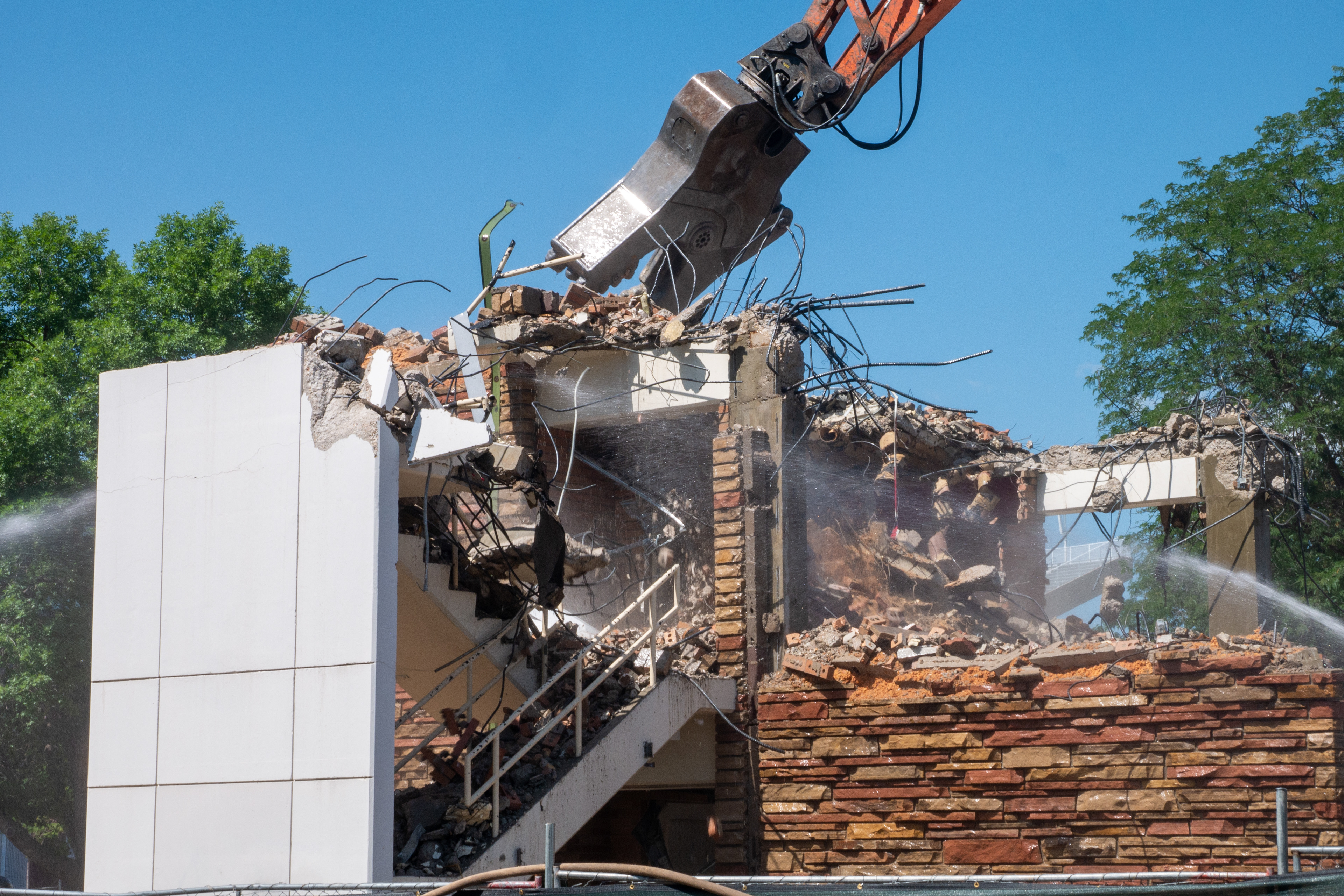 Demolition of SE wing, east-facing side