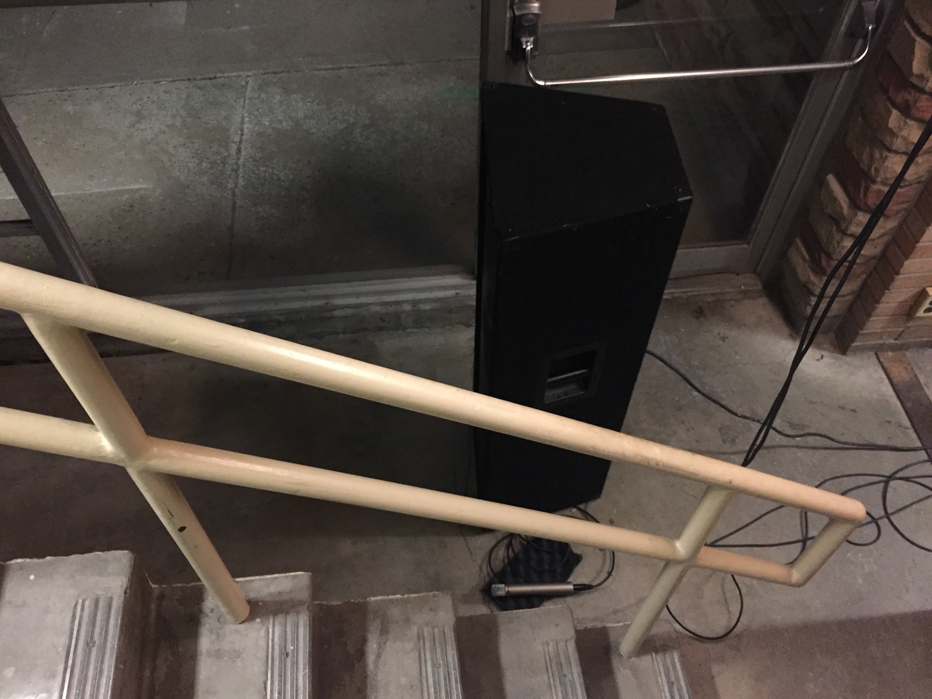 Speaker setup in the SW stairwell