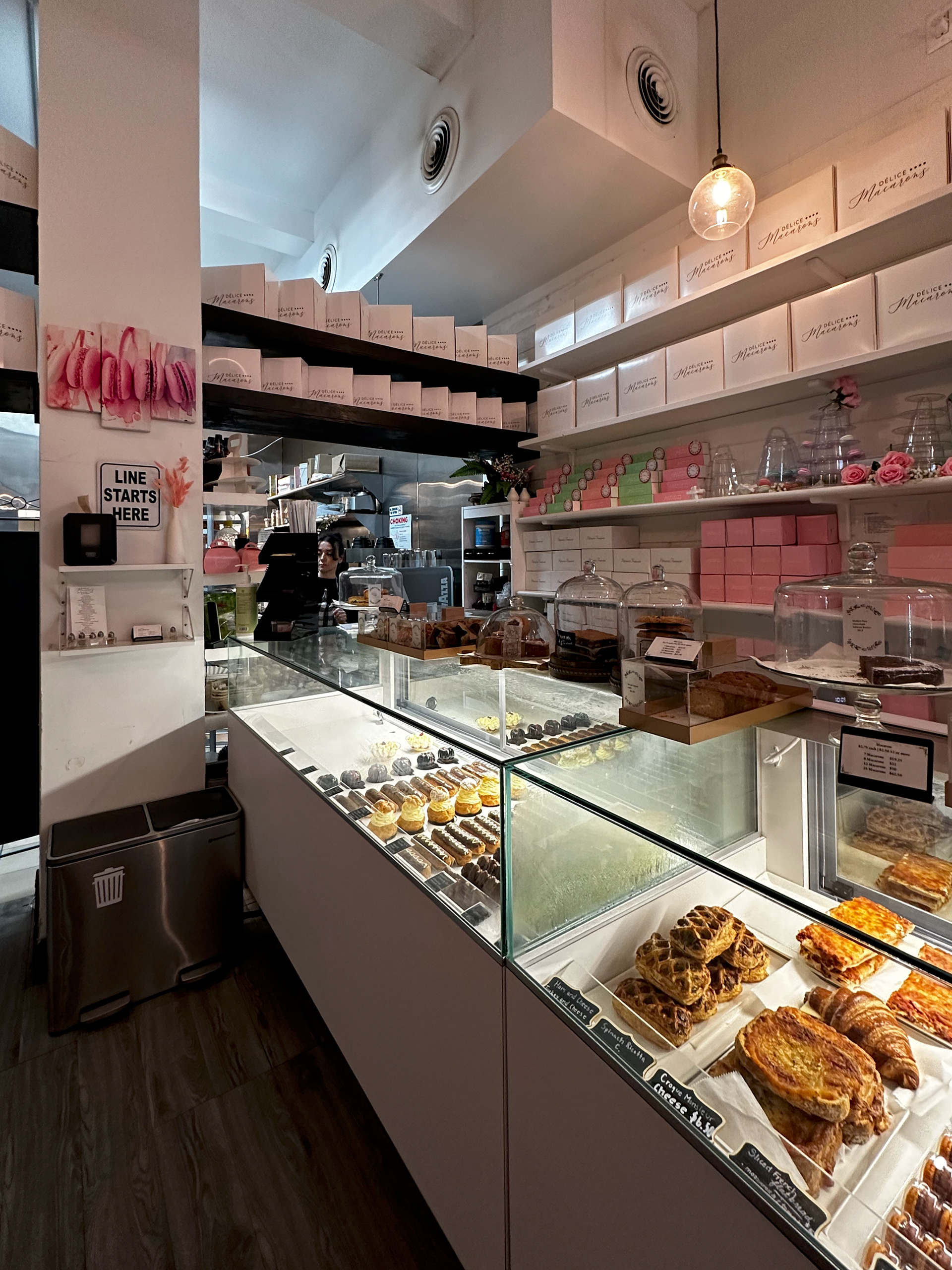 First morning in town, and it was time to find my goto pastry shop. This place is about two feet wider (on the left edge) than this photo shows. It's small but the aroma is staggering. Délice Macarons.
