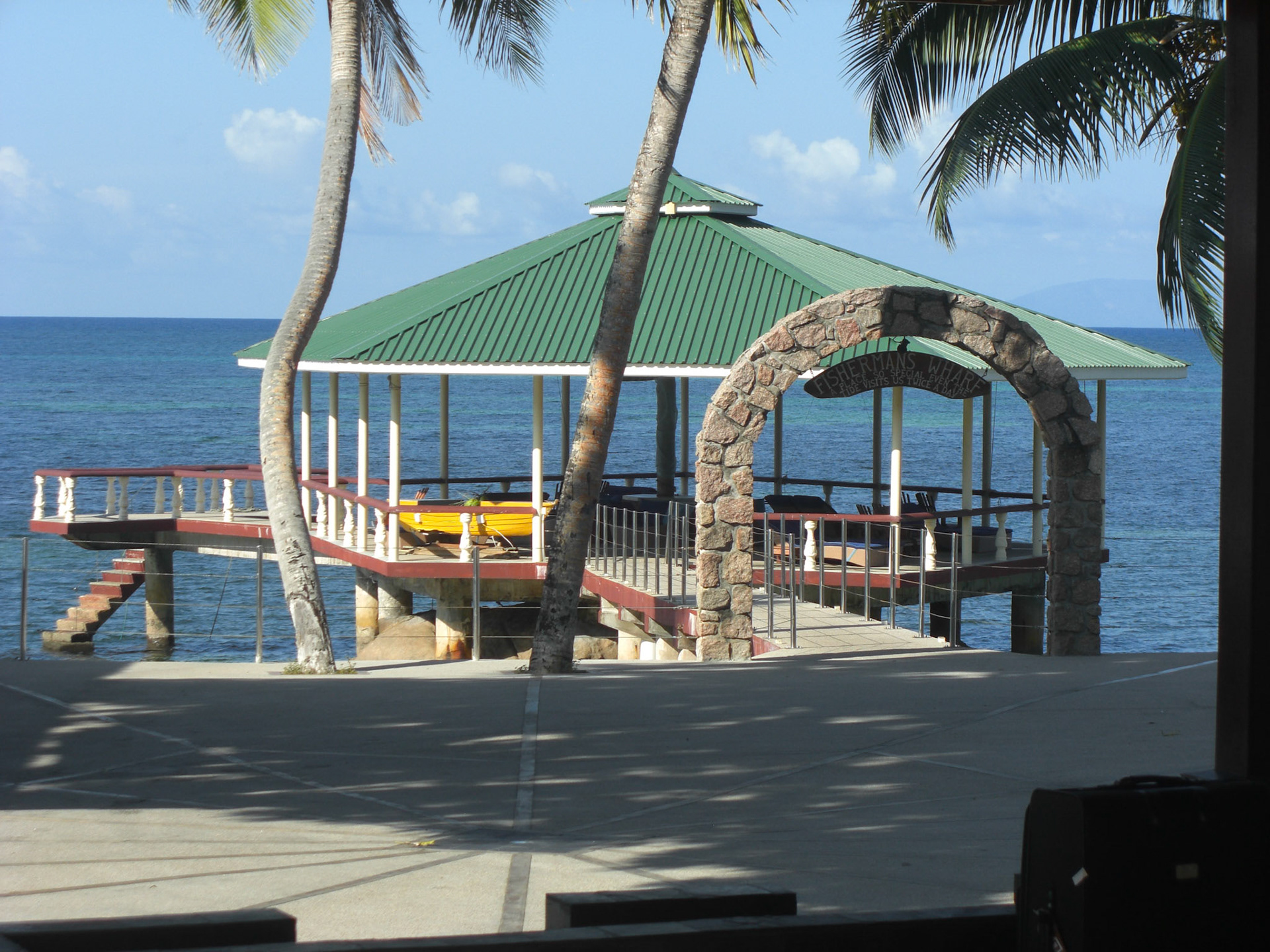 , Grand'Anse Praslin, Seychelles [Apr 2012]