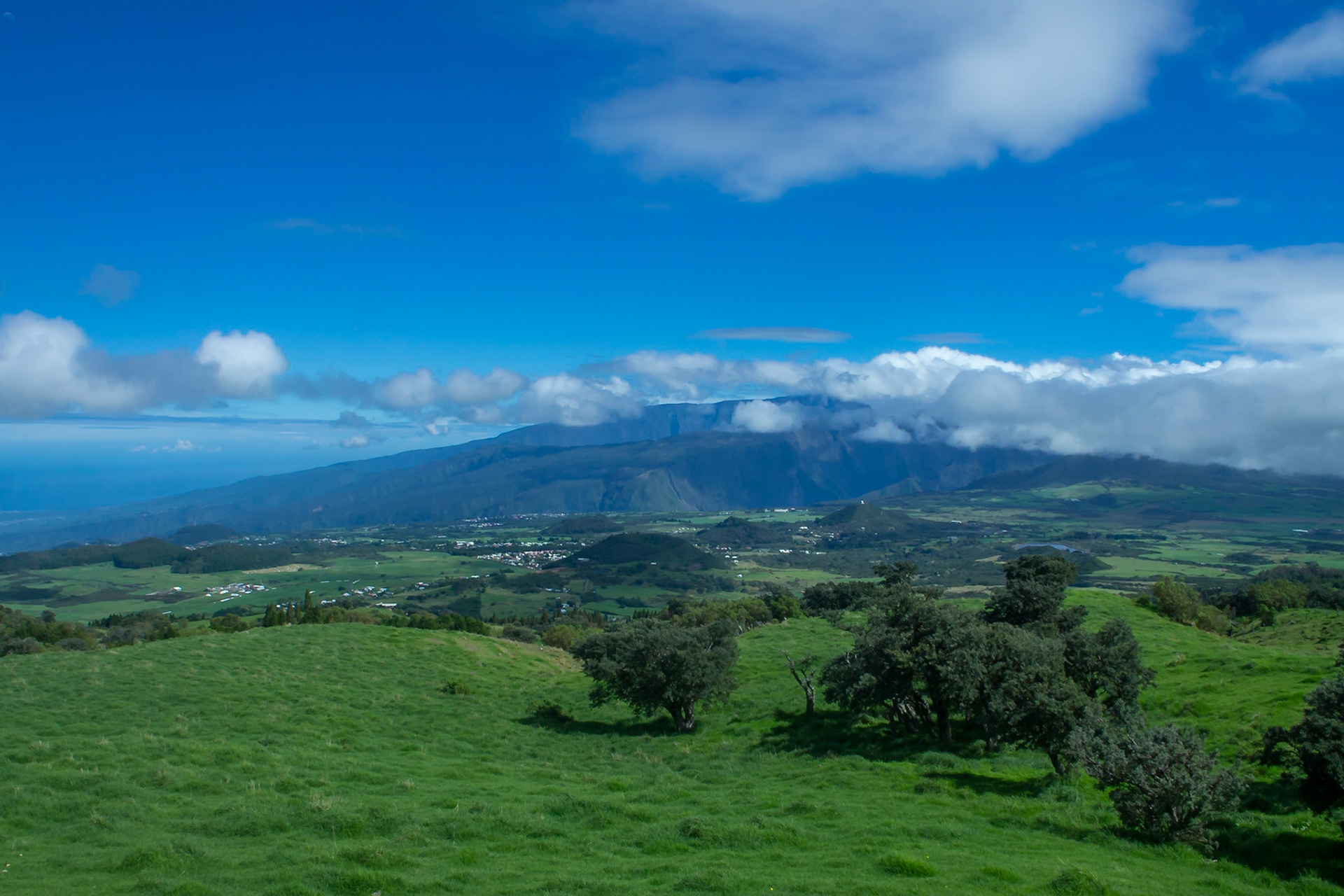 Le Tampon, Saint Pierre, Réunion [Apr 2017]